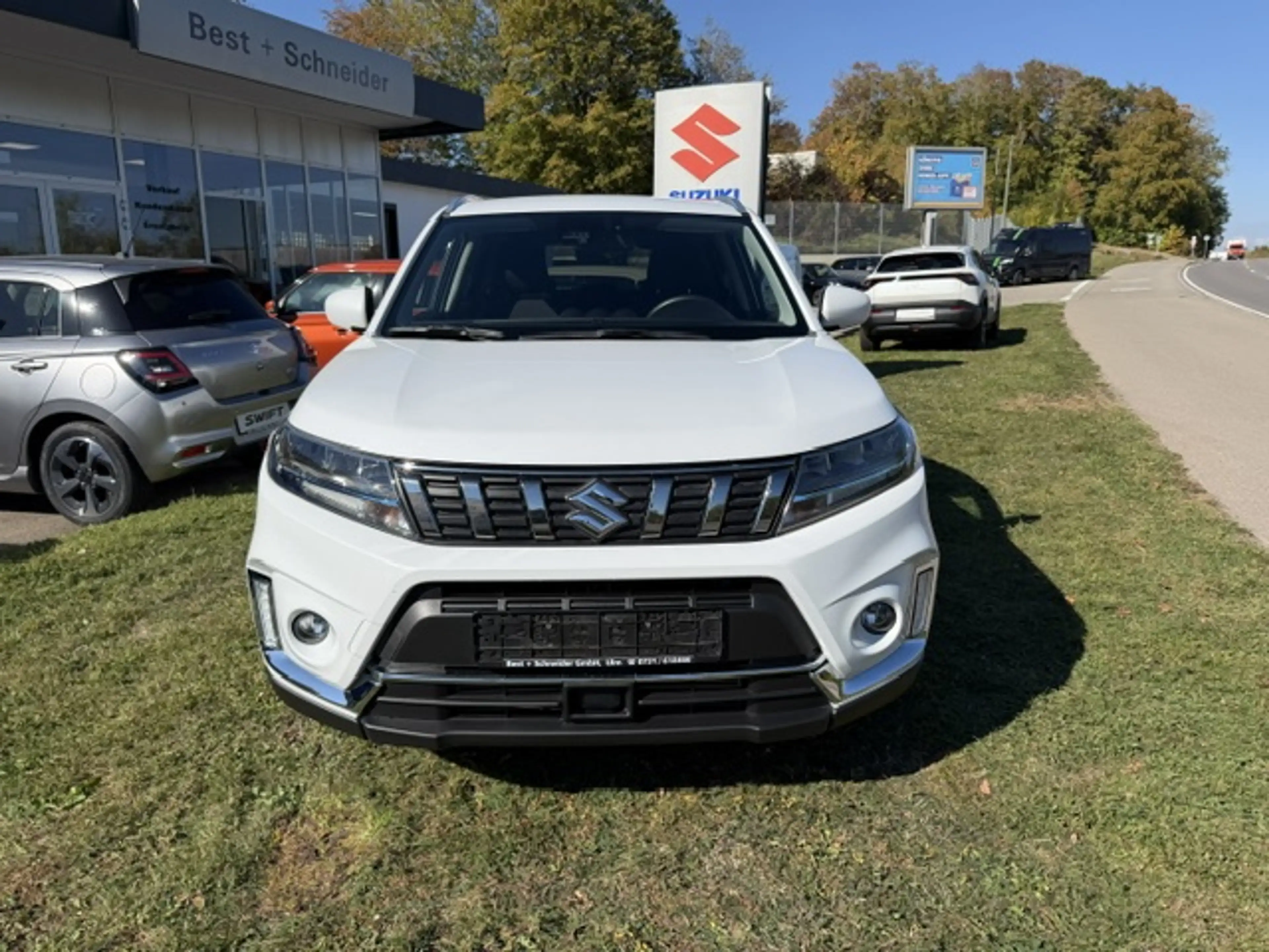 Suzuki Vitara Vitara 1.4 Boosterjet Hybrid Comfort — photo 8