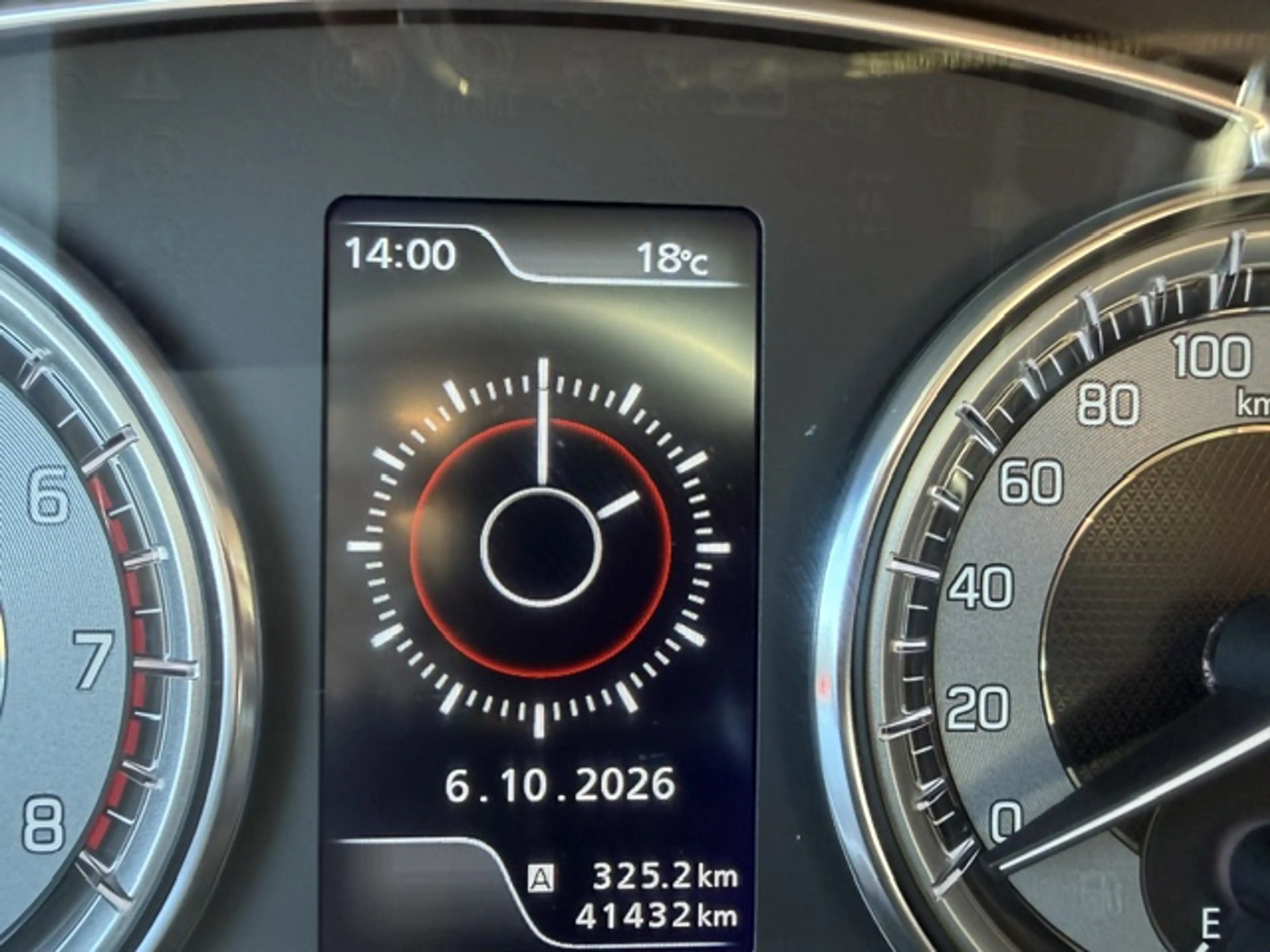 Suzuki Vitara Vitara 1.4 Boosterjet Hybrid Comfort — photo 9