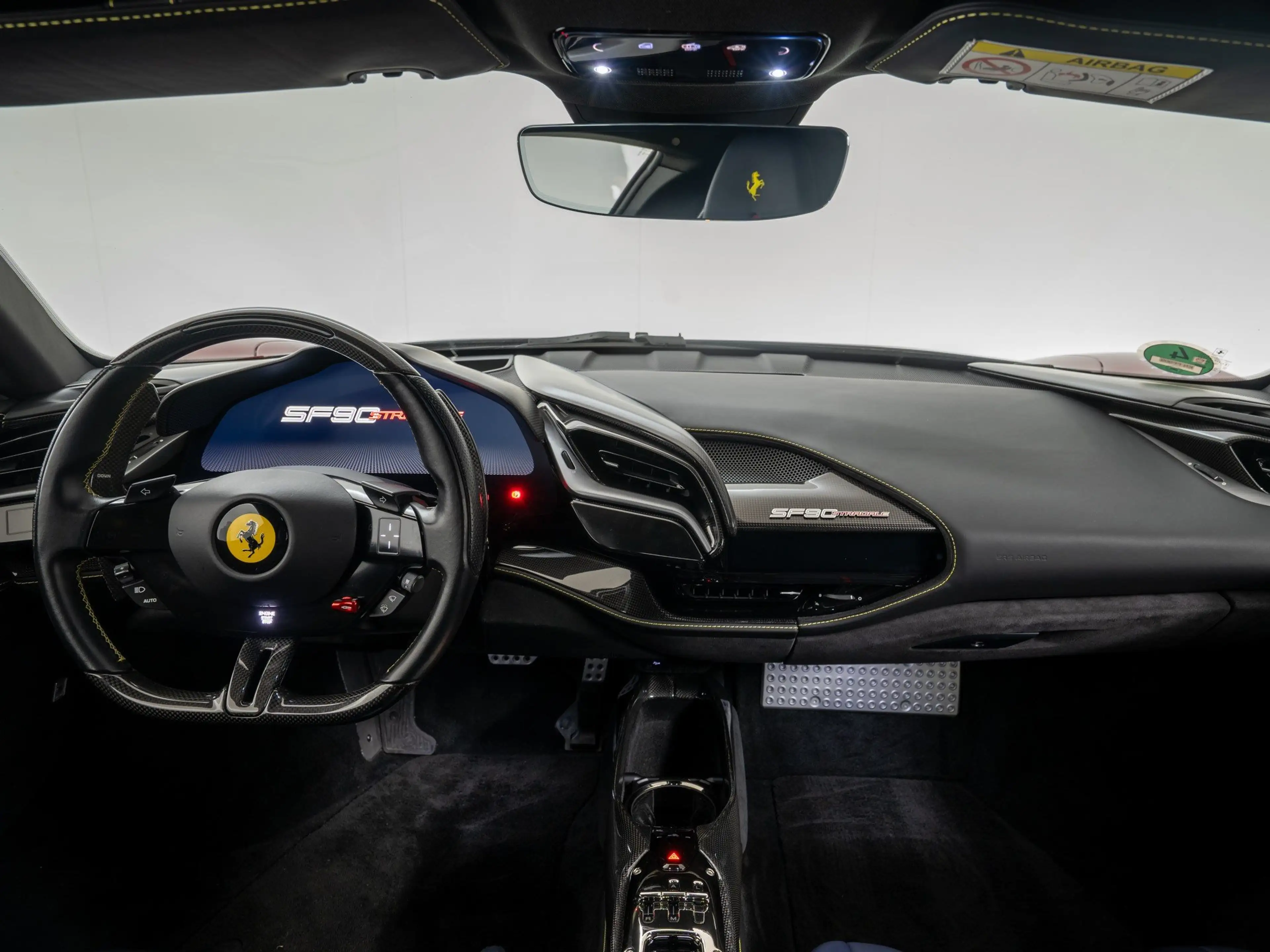 Ferrari SF90 Stradale FERRARI SINGEN — photo 7