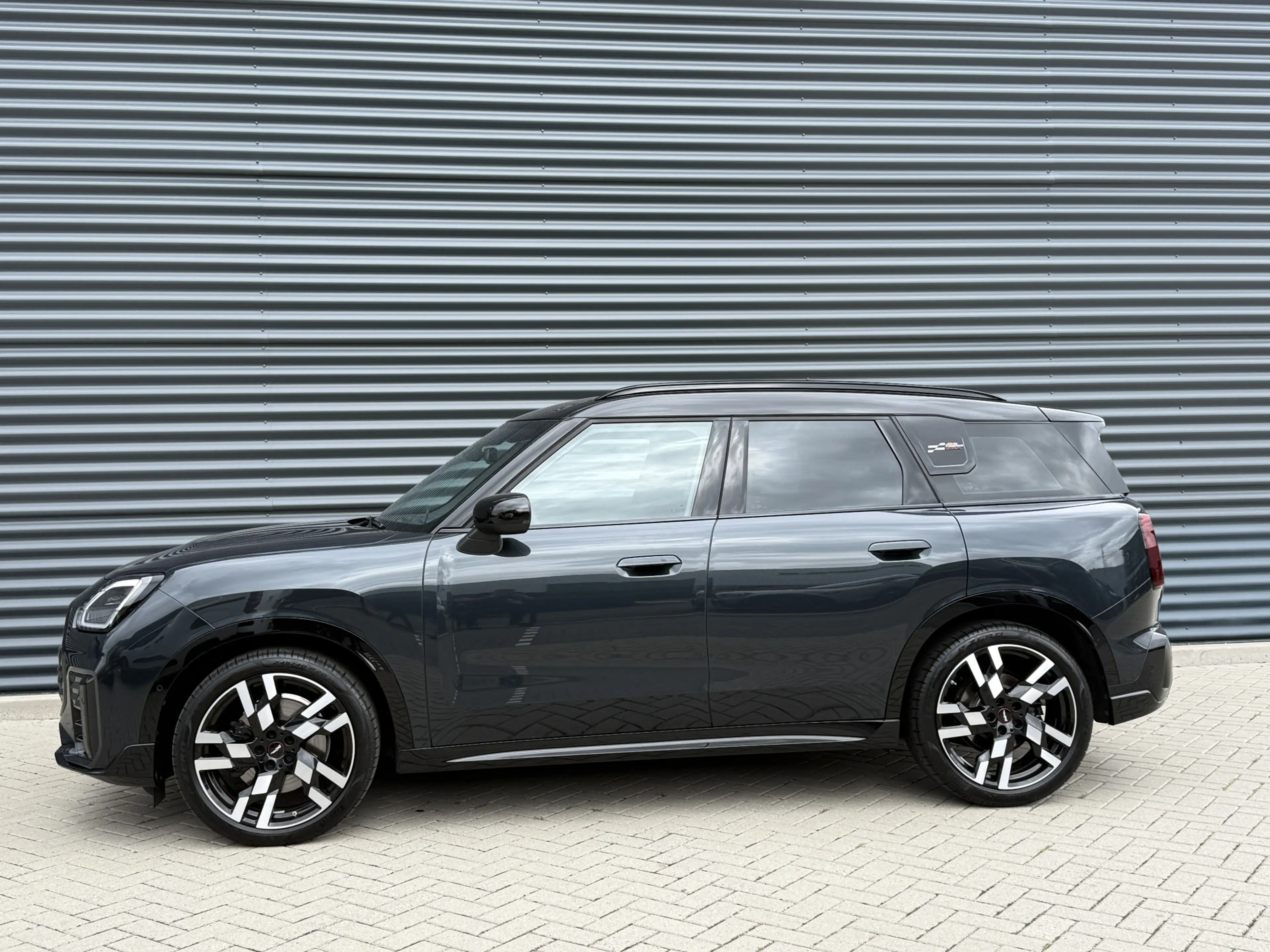 MINI John Cooper Works Countryman 1.5 C S — photo 4