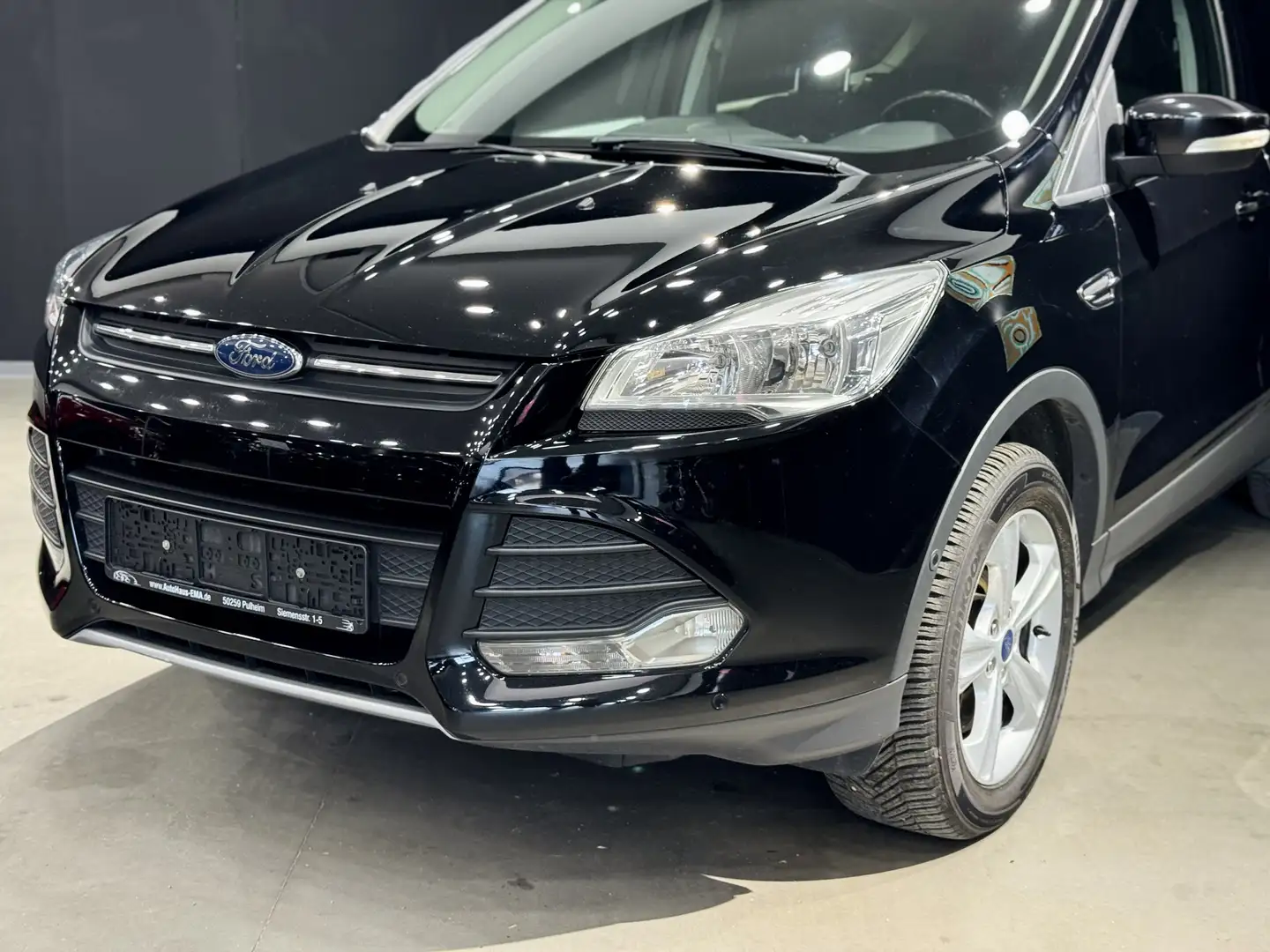 Ford Kuga Sync Edition*2.Hand*Zahnr03/24 Neu*VOLLScheckheft Noir - 2