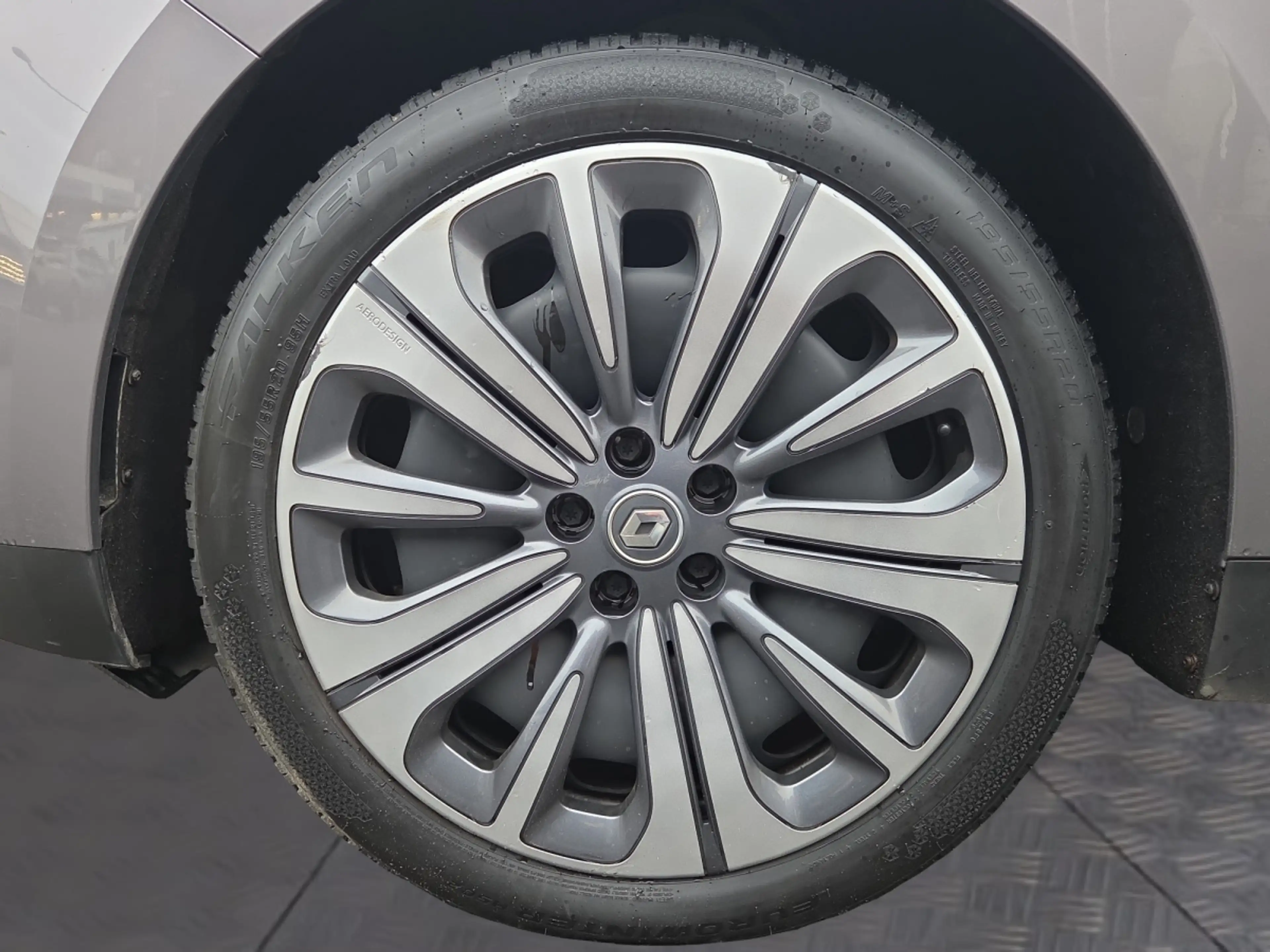 Renault Scenic Scénic (IV) Scénic TCe 115 PF Zen — photo 13