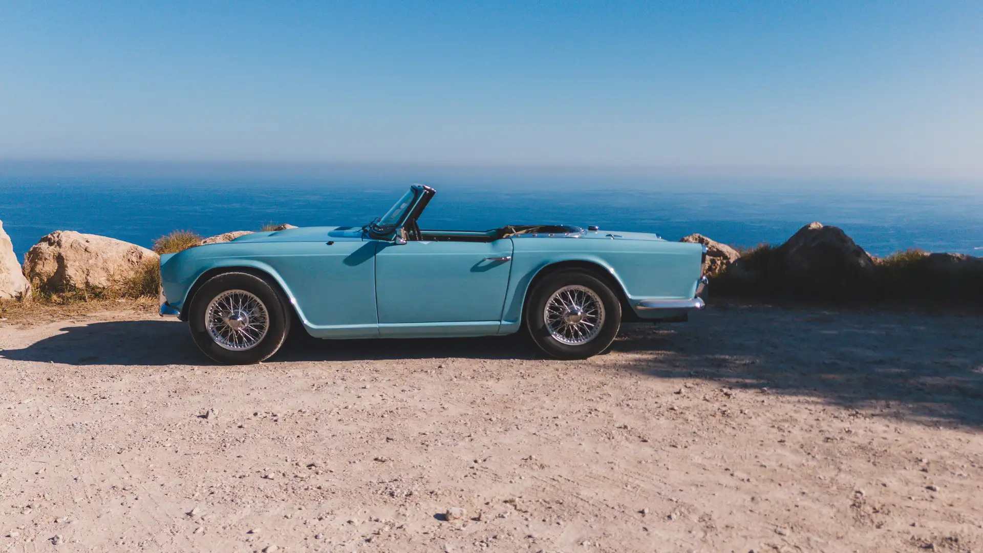 Triumph TR4 - 1
