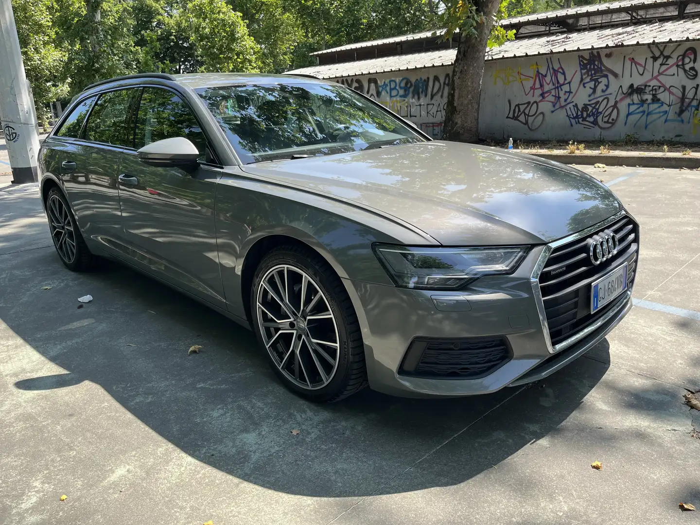 Audi A6 Avant 40 2.0 tdi mhev Business Design s-tronic Grigio - 1
