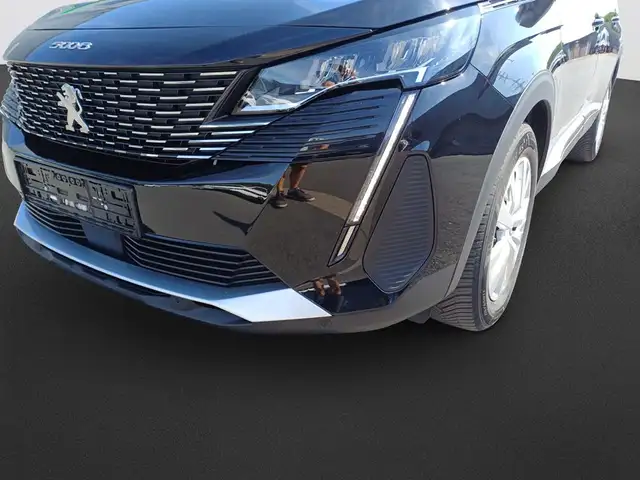 Peugeot 5008 view 9