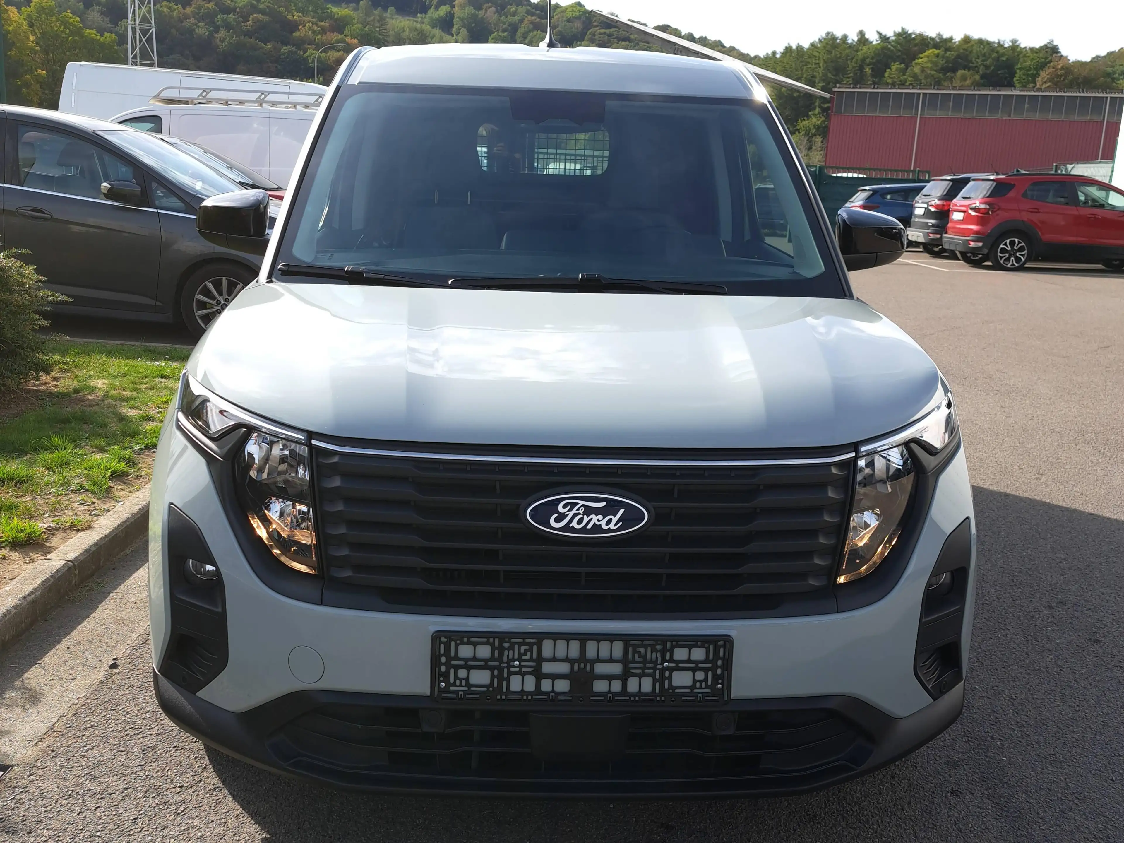 Ford Transit Courier Transit Courier 1.0 EcoBoost Limited Limited — photo 2