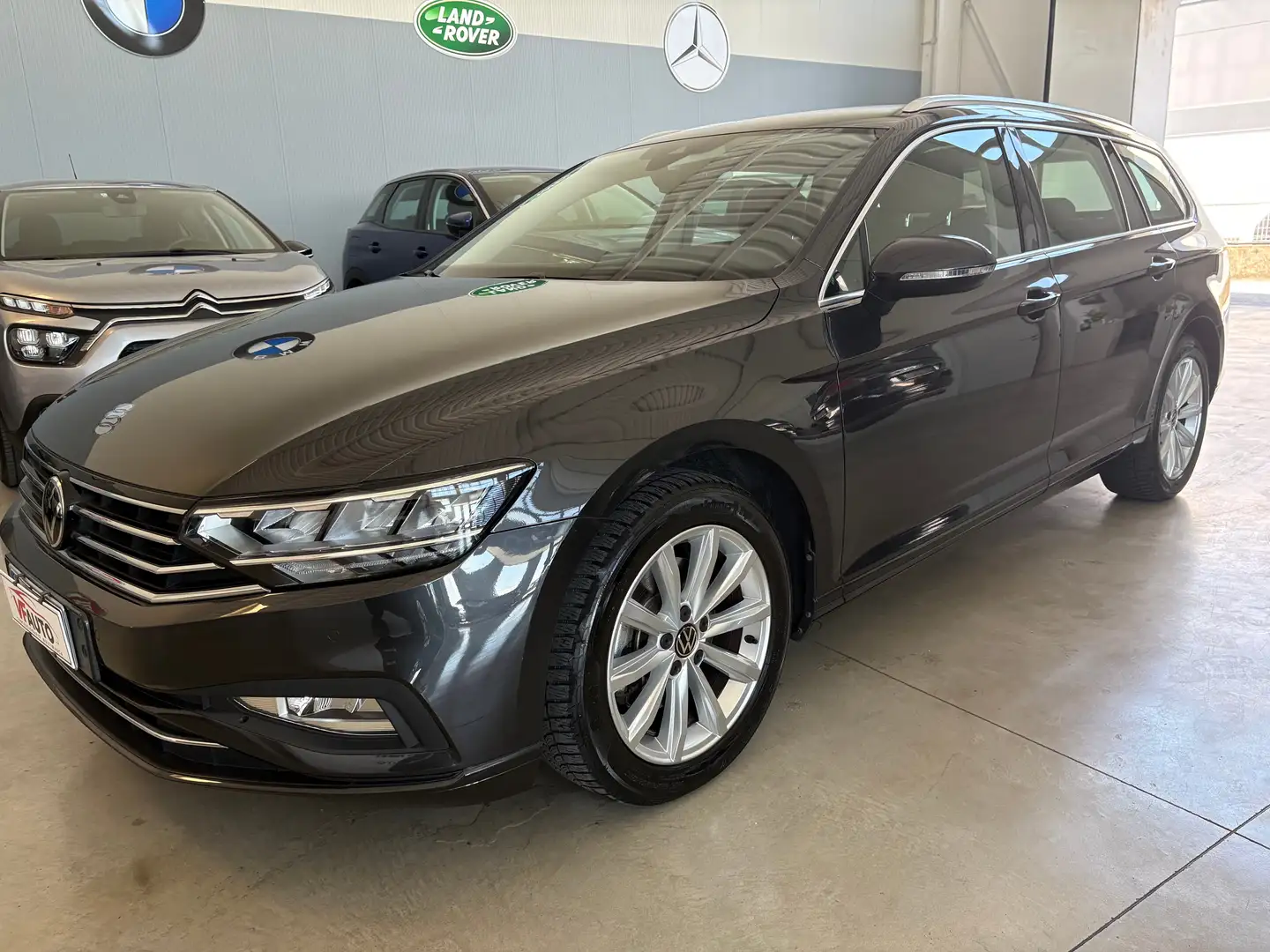 Volkswagen Passat Variant Passat Variant2.0tdiBusiness150cvdsg OFFERTA PROMO Gris - 1