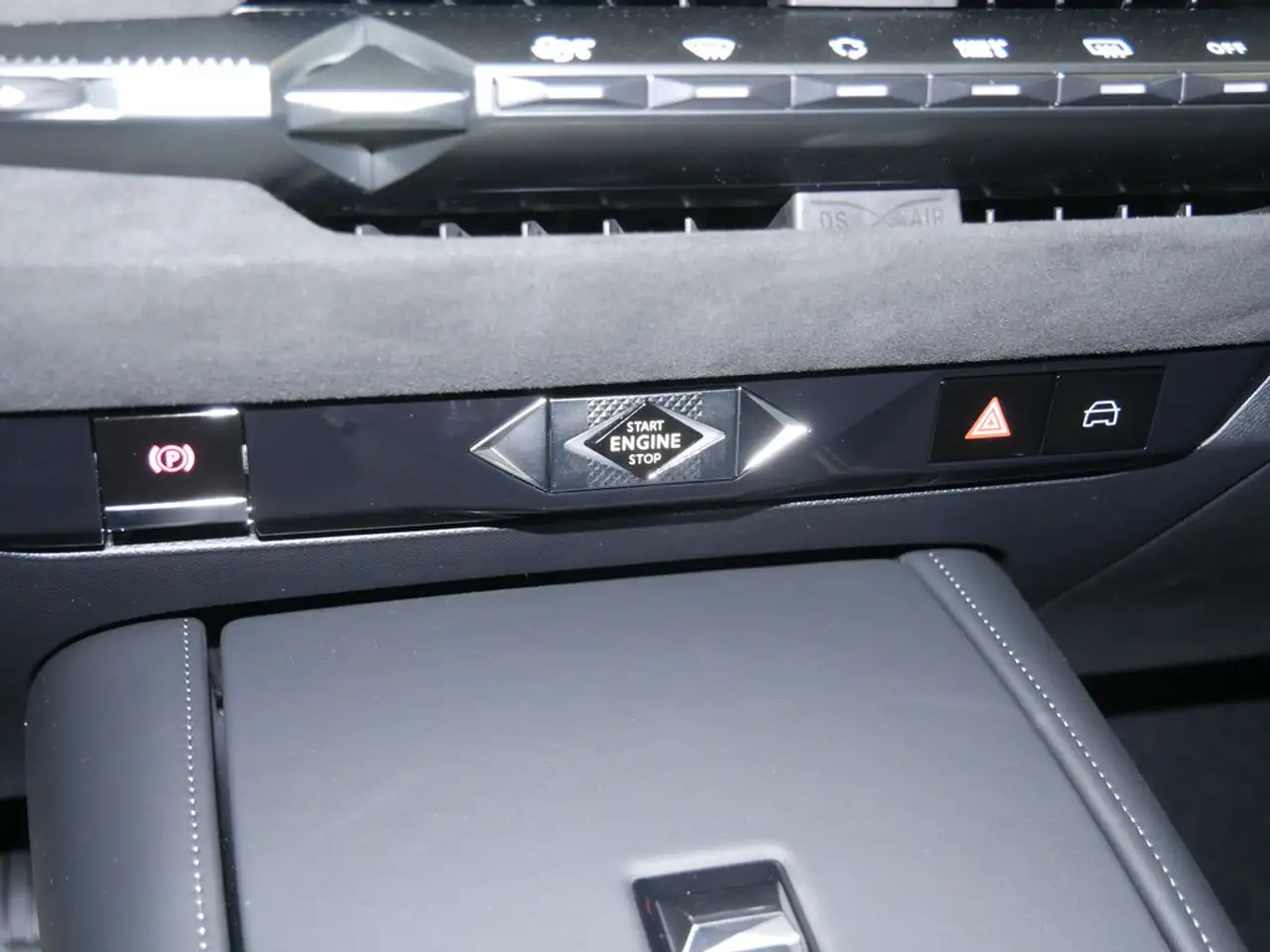 DS Automobiles DS 4 PureTech 136 e-DCT6 Pallas SHZ ACC LED 10