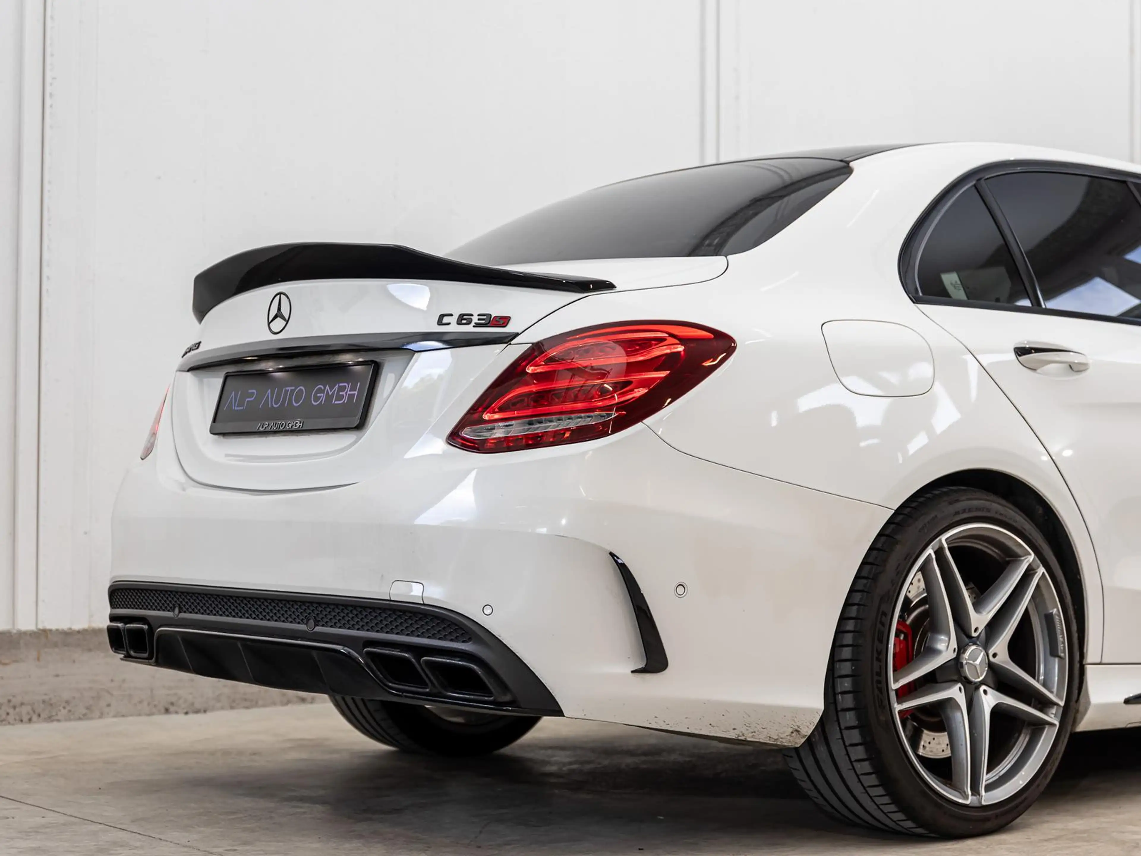 Mercedes-Benz C 63 AMG C 63s AMG 4.0/NIGHT/360°/BURM./COMAND/KLAPPEN — photo 15