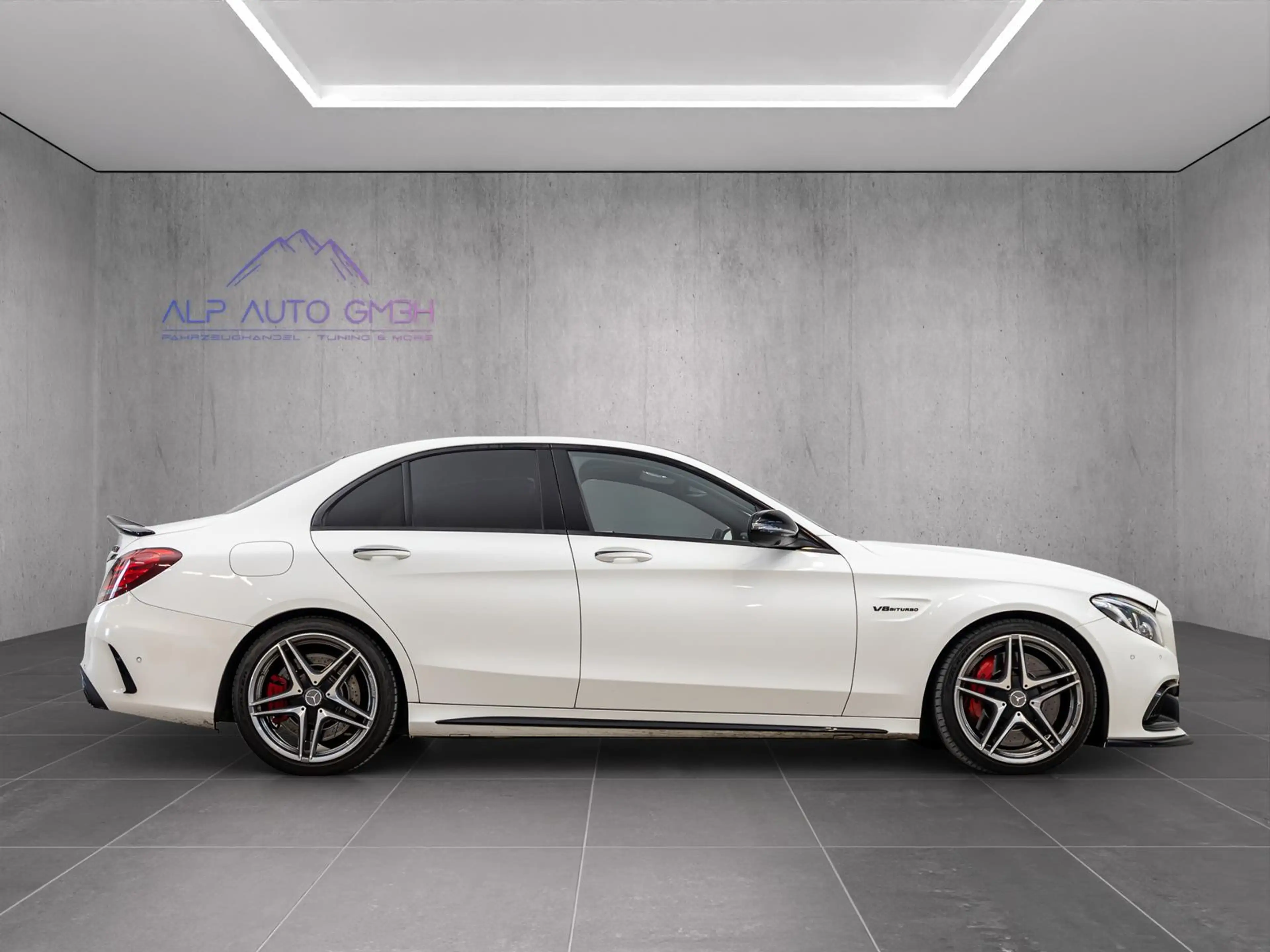 Mercedes-Benz C 63 AMG C 63s AMG 4.0/NIGHT/360°/BURM./COMAND/KLAPPEN — photo 8