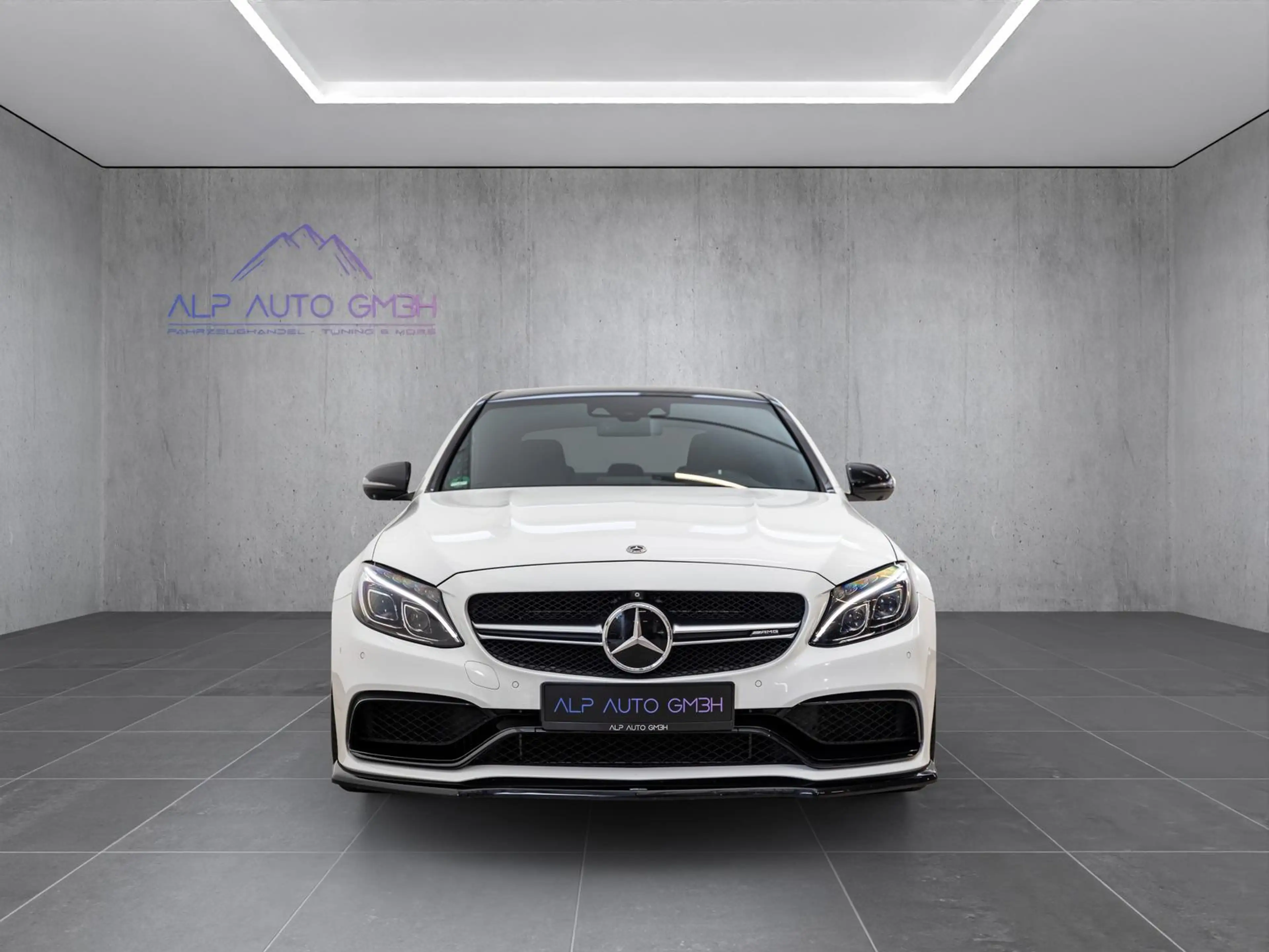 Mercedes-Benz C 63 AMG C 63s AMG 4.0/NIGHT/360°/BURM./COMAND/KLAPPEN — photo 3