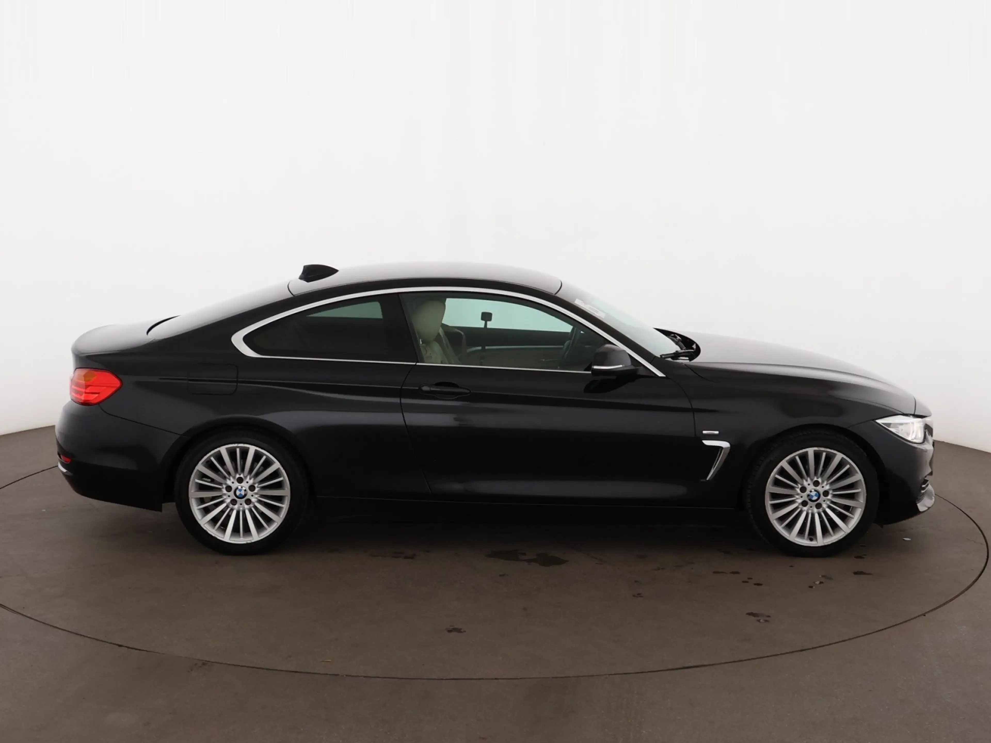 BMW 420 i Coupe Luxury Line XENON LEDER SITZHZG TEMP — photo 10