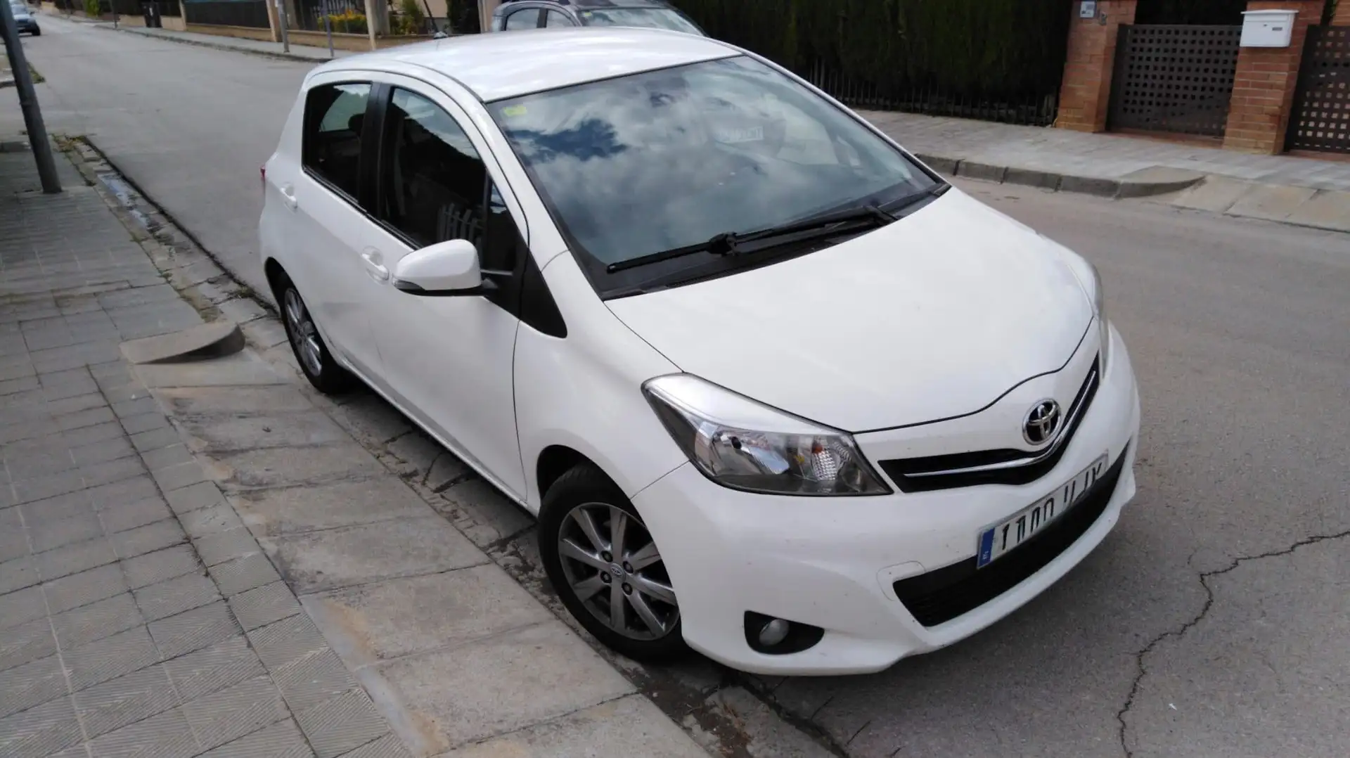 Toyota Yaris 1.3 Active - 2