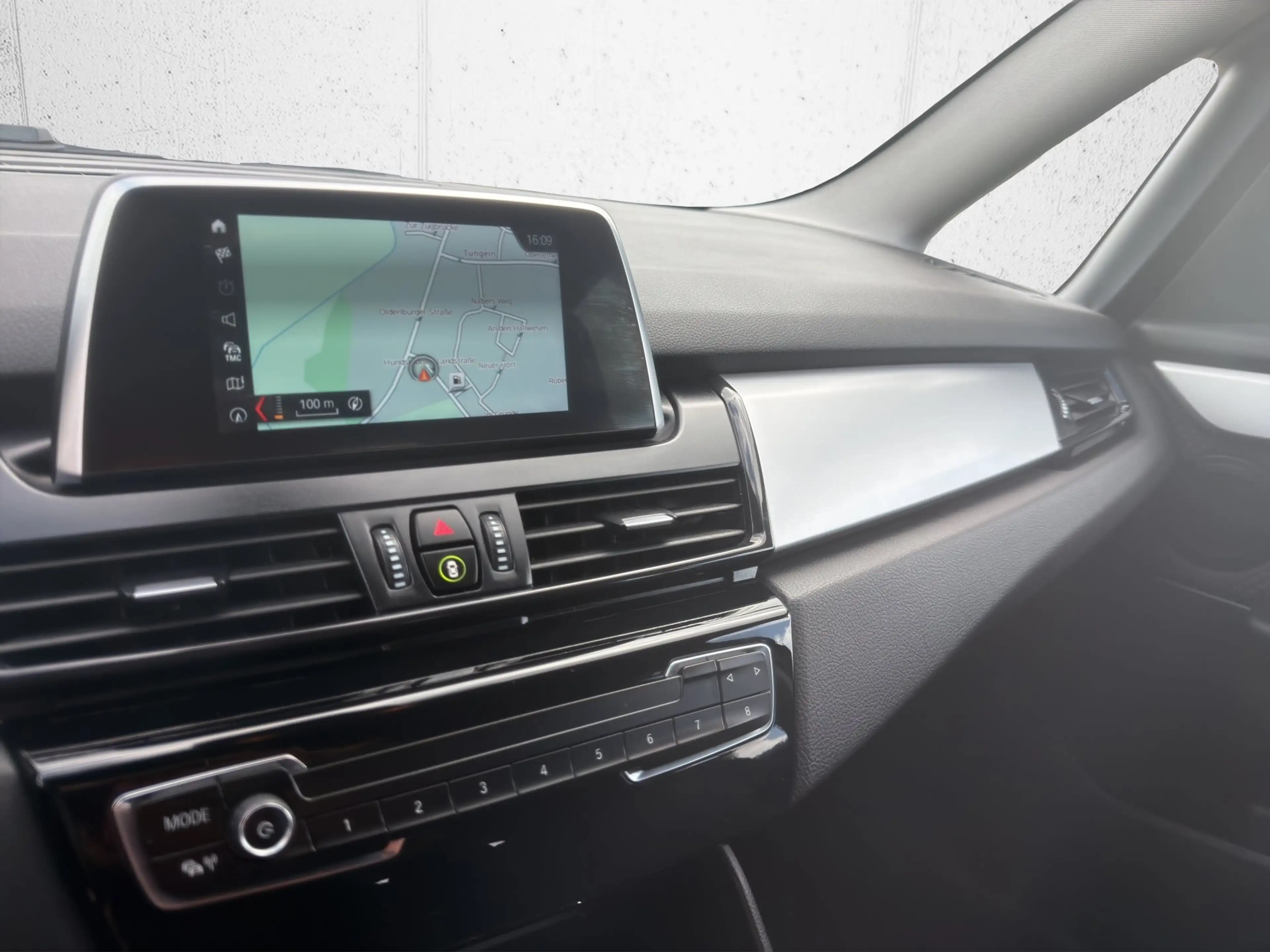 BMW 216 d GranTourer Aut*Navi*Tempomat*Sitzheizung — photo 13