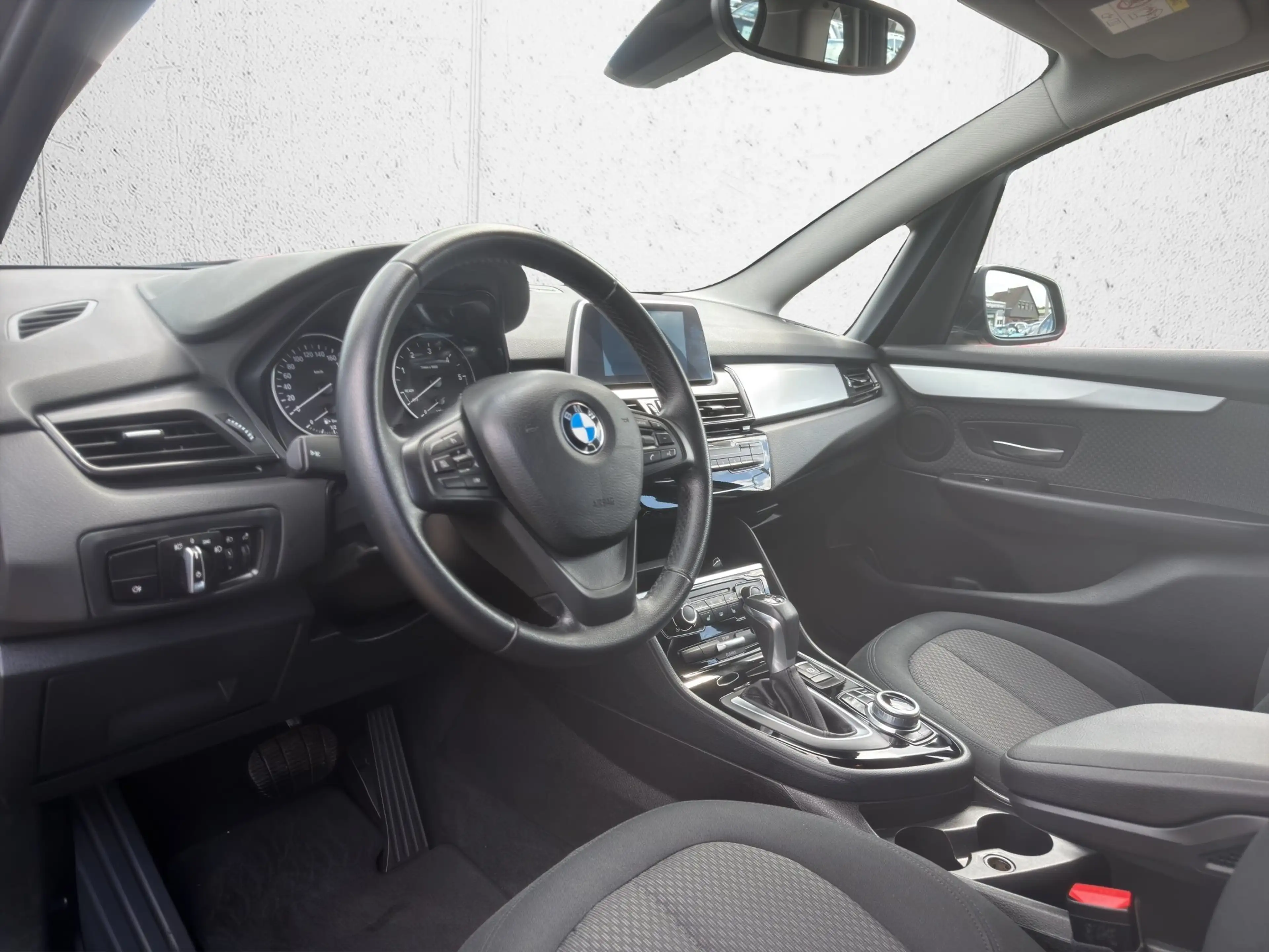 BMW 216 d GranTourer Aut*Navi*Tempomat*Sitzheizung — photo 11