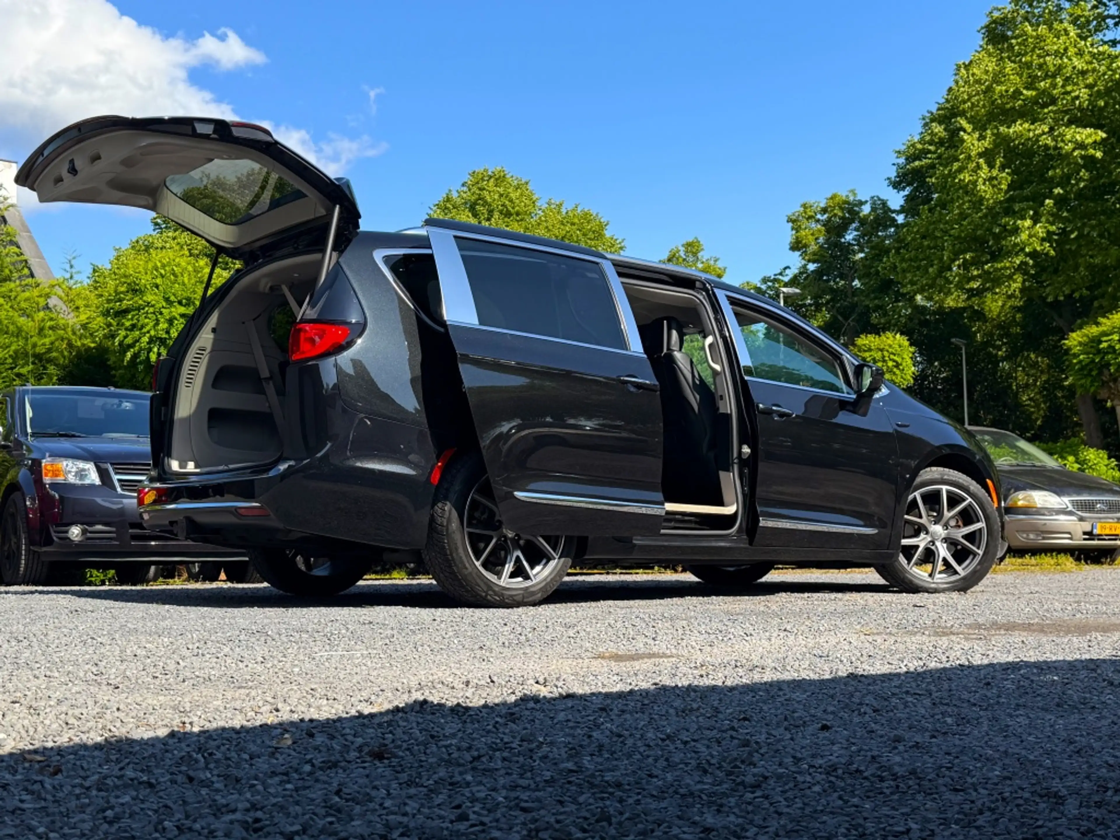 Chrysler Grand Voyager 3.6 V6 LIMITED Bj.2017 8PERS LPG-G3! TV/DVD/WiFi/G — photo 12