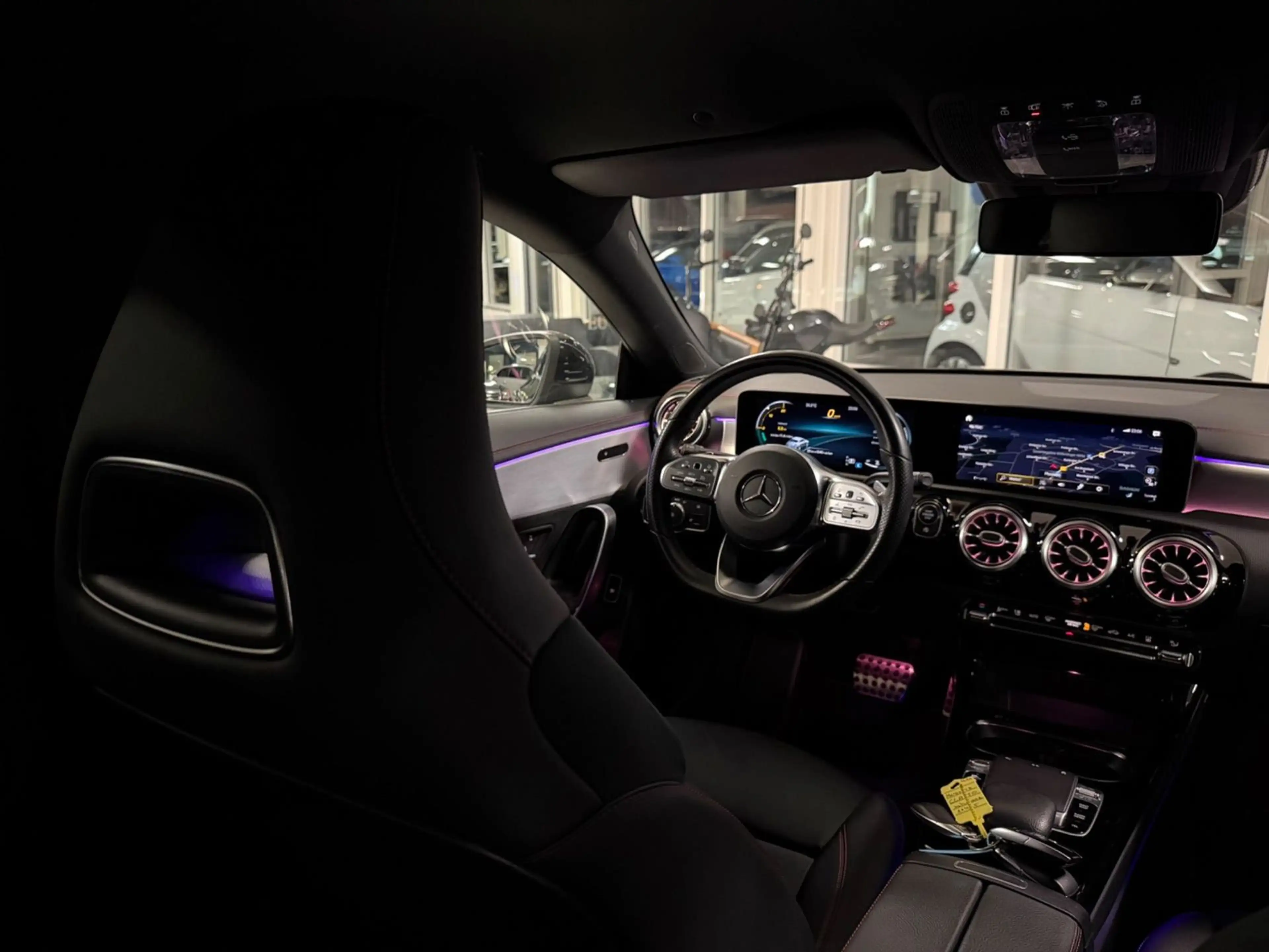 Mercedes-Benz CLA 220 AMG LINE|19"| STANDHZG | NAVI | AMBIENTE — photo 16