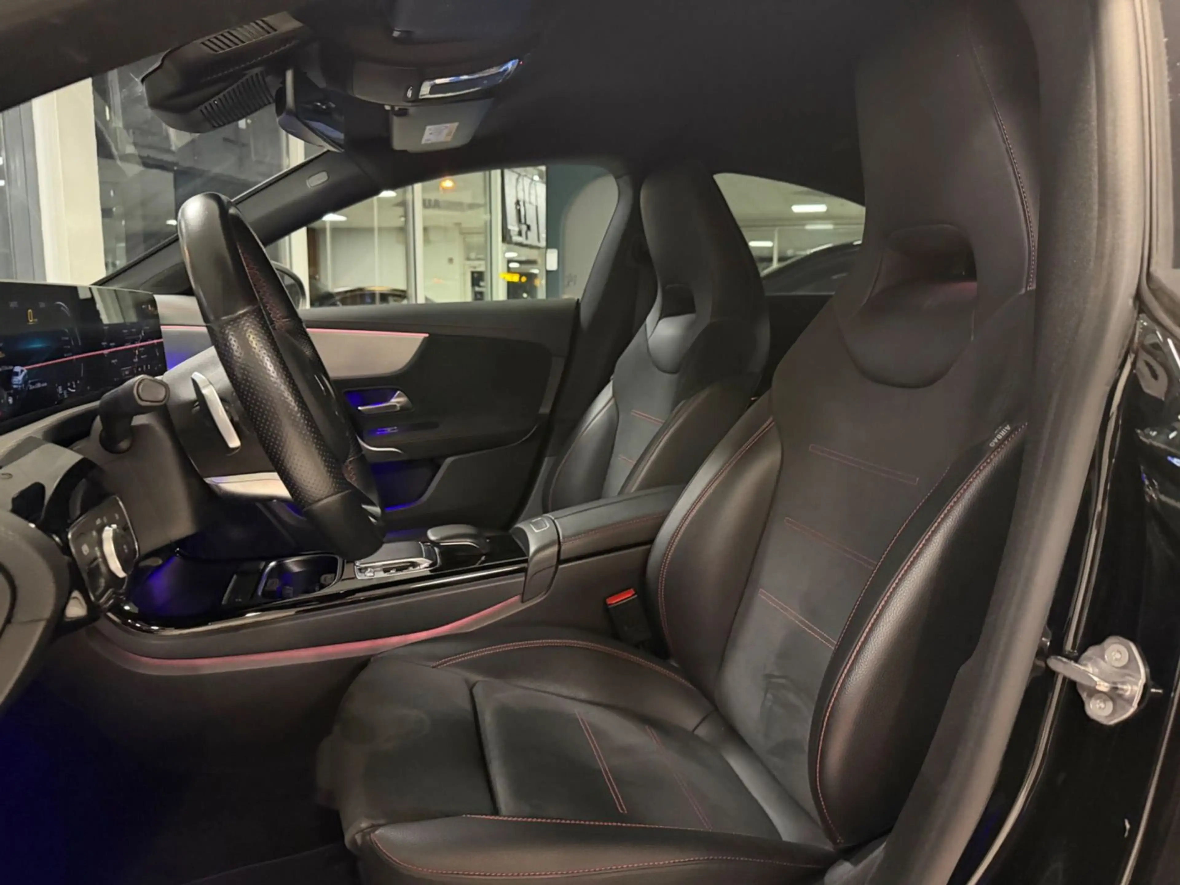 Mercedes-Benz CLA 220 AMG LINE|19"| STANDHZG | NAVI | AMBIENTE — photo 24