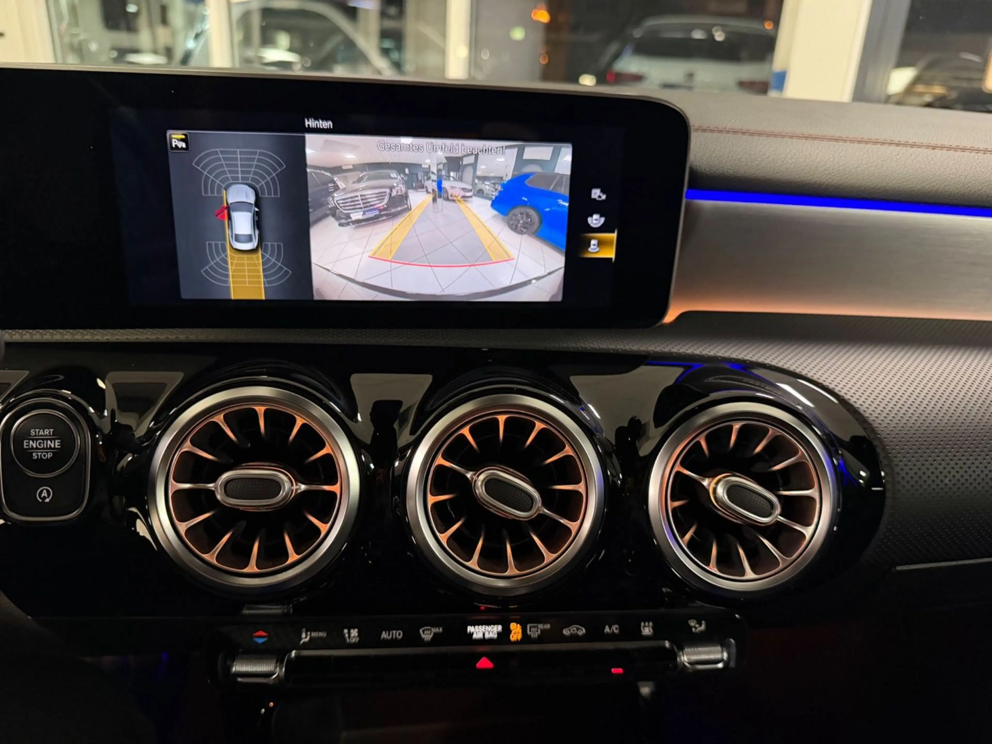 Mercedes-Benz CLA 220 AMG LINE|19"| STANDHZG | NAVI | AMBIENTE — photo 28