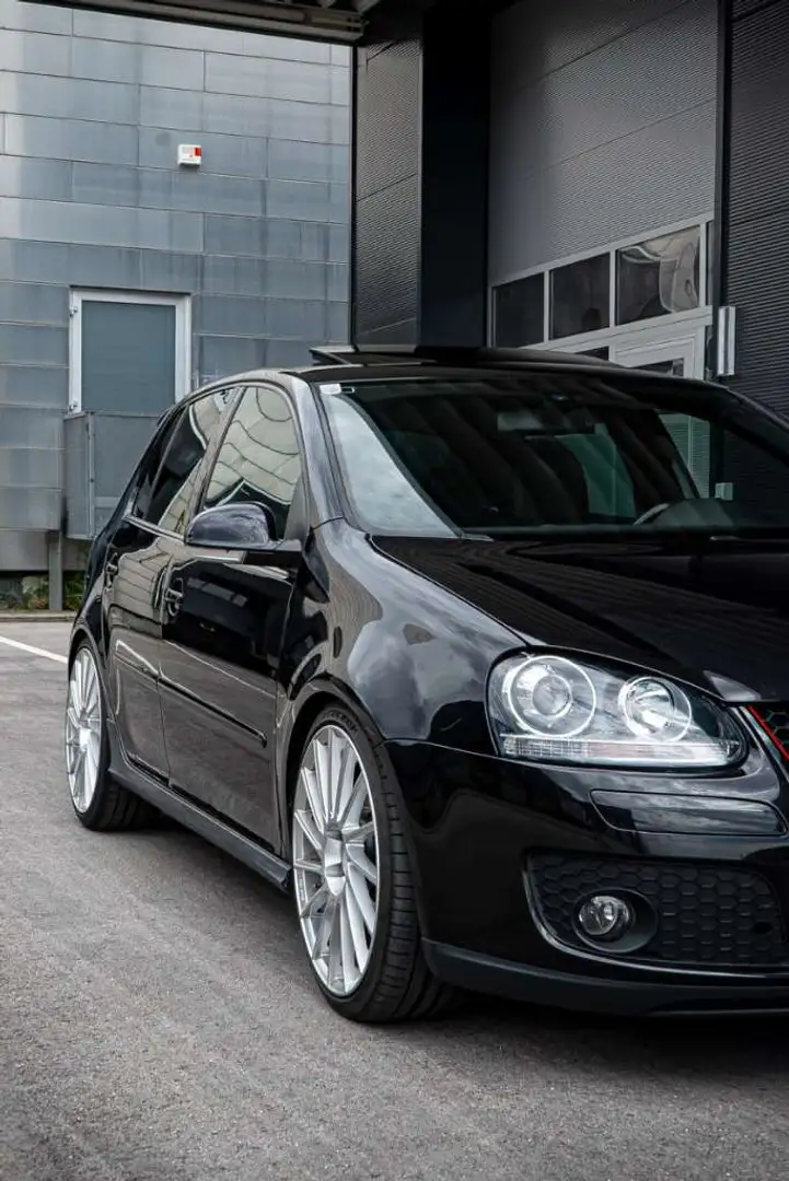 Volkswagen Golf GTI Golf 2,0 GTI DSG GTI Schwarz - 2