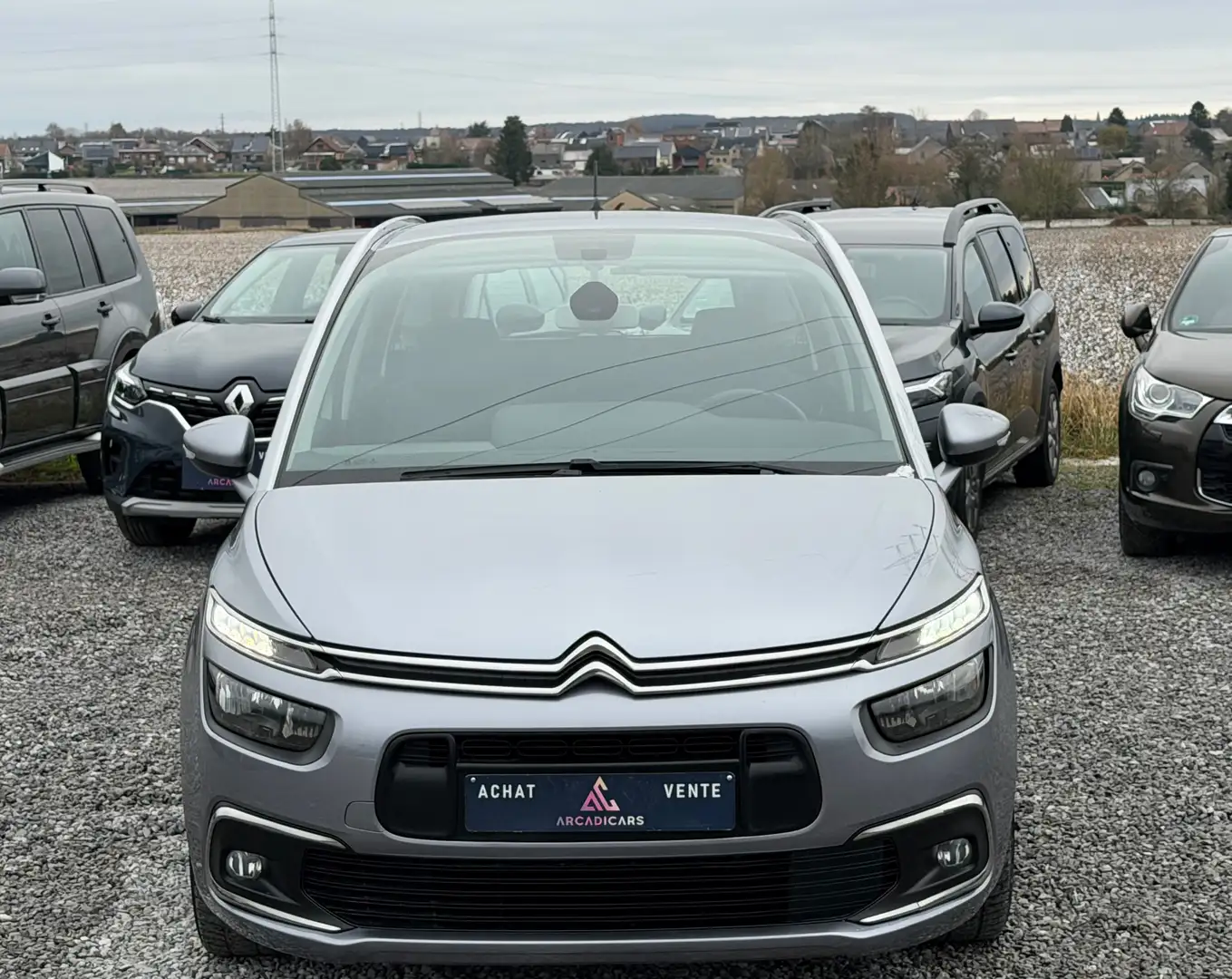 Citroen C4 SpaceTourer 7 PLACES - NAVIGATION - CAMERA - AIR CO - GARANTIE Gris - 2
