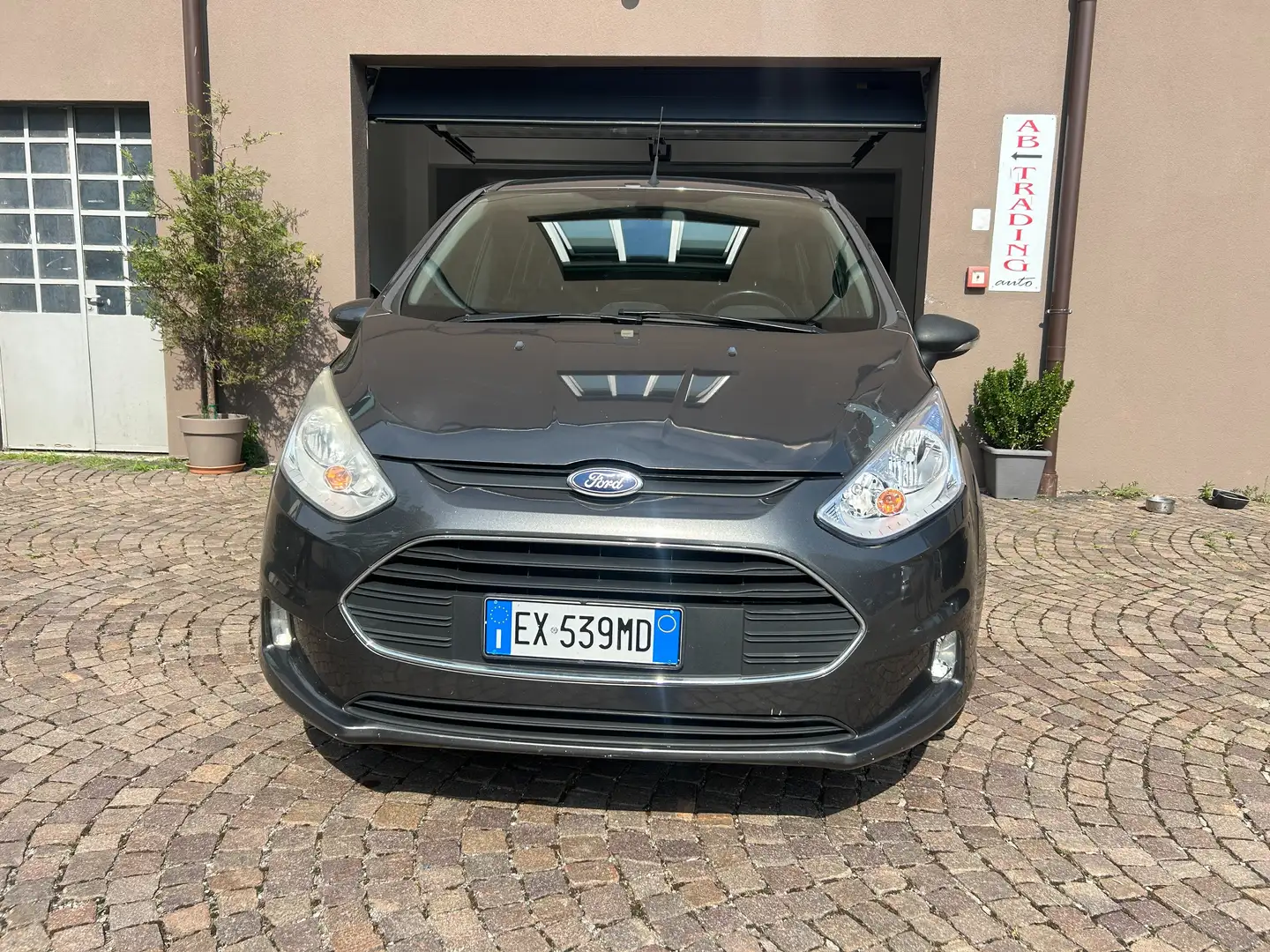 Ford B-Max B-Max 1.5 tdci 75cv Grigio - 1