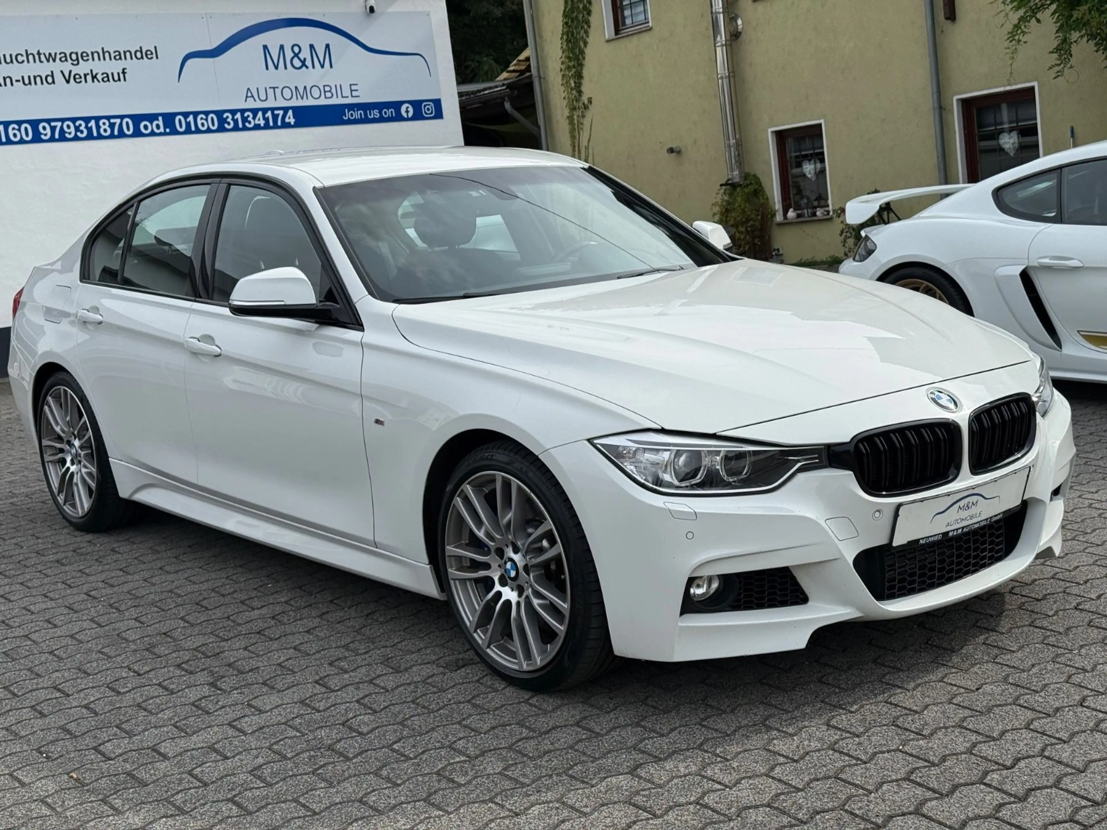 BMW 335 i M Sport Schalter 1.Hand Scheckheft Deutsch — photo 14