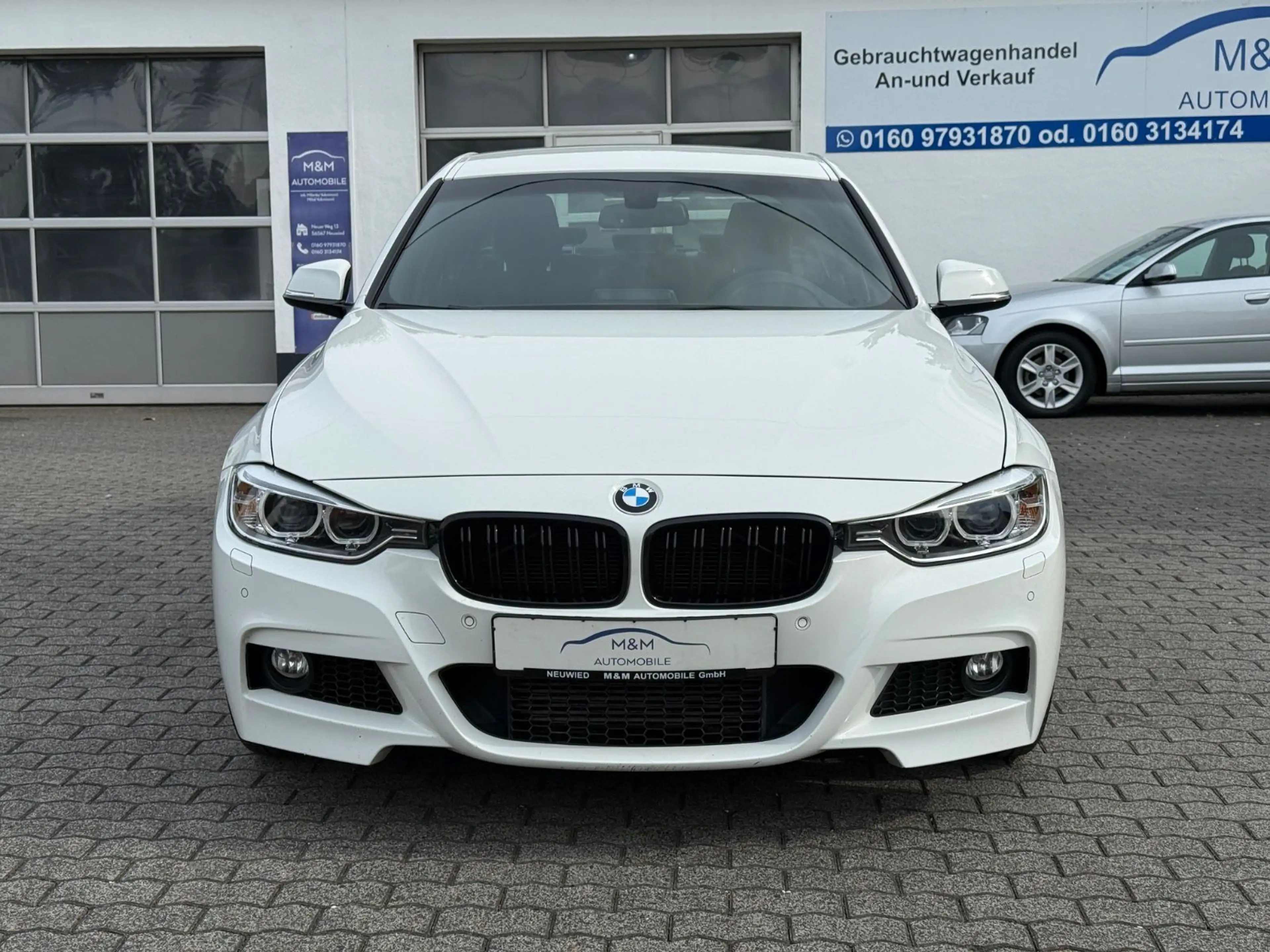 BMW 335 i M Sport Schalter 1.Hand Scheckheft Deutsch