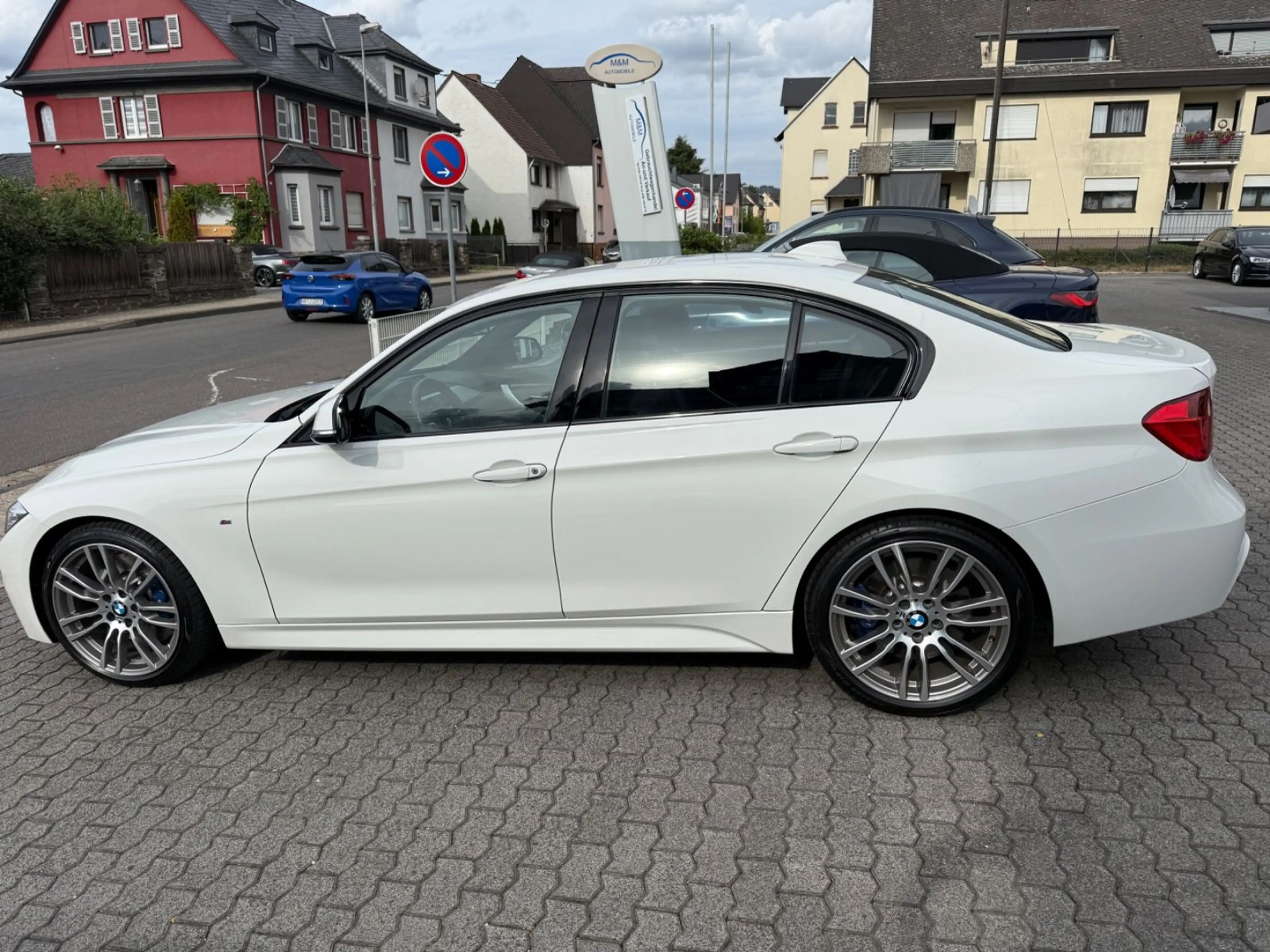 BMW 335 i M Sport Schalter 1.Hand Scheckheft Deutsch — photo 5