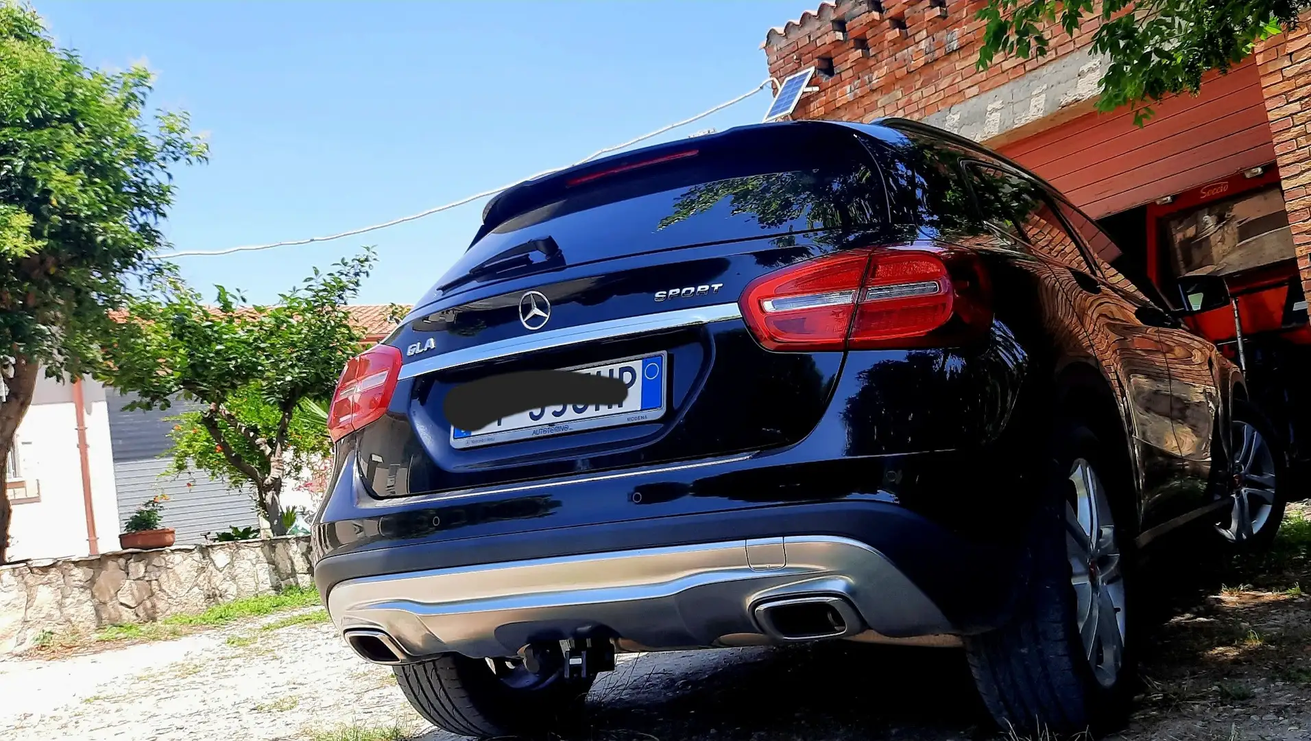Mercedes-Benz GLA 180 d (cdi) Sport - 2