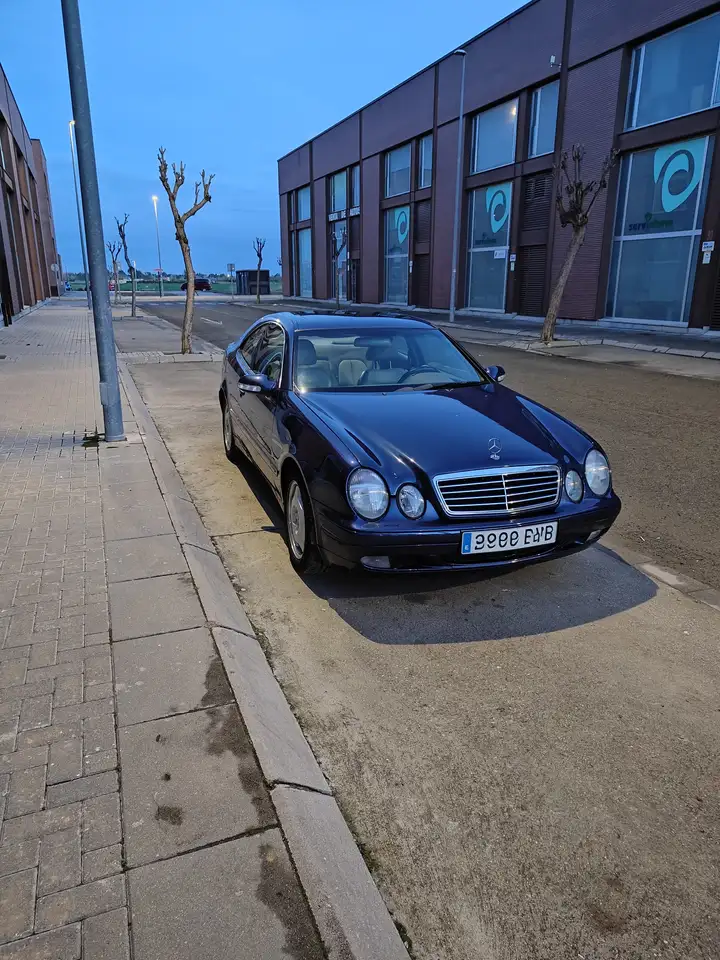 Mercedes-Benz CLK 320 Elegance, foto 2