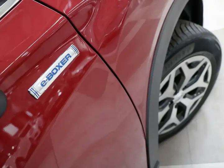 Subaru Forester 2.0i Hybrid CVT Sport Plus 2021, foto 44