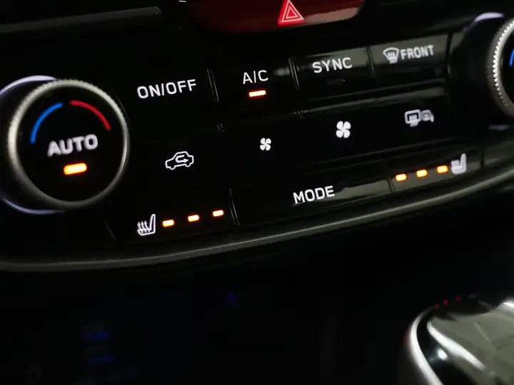 Subaru Forester 2.0i Hybrid CVT Sport Plus 2021, foto 23