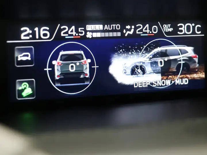 Subaru Forester 2.0i Hybrid CVT Sport Plus 2021, foto 29