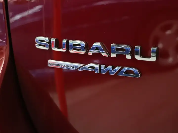 Subaru Forester 2.0i Hybrid CVT Sport Plus 2021, foto 47