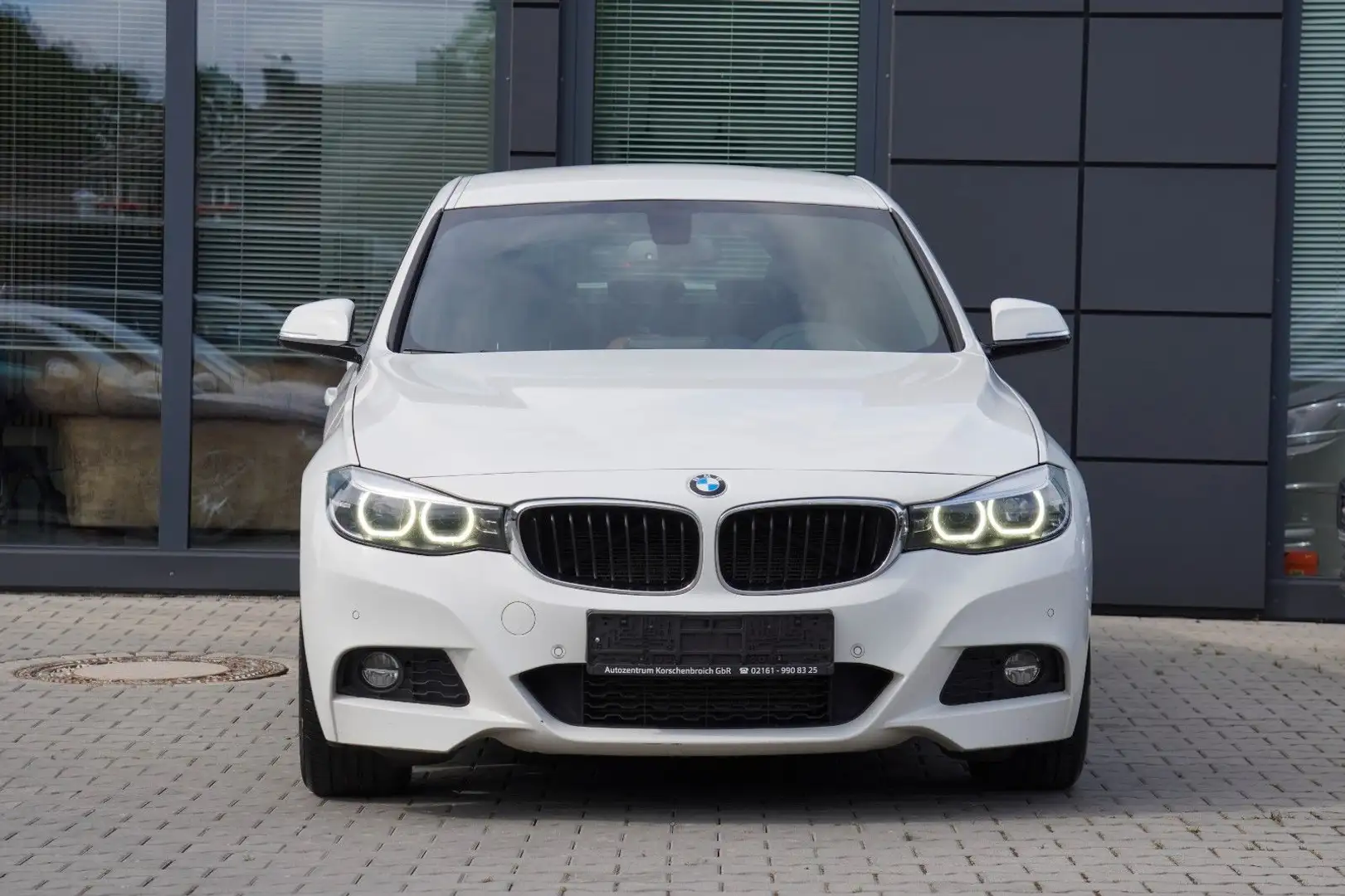 BMW 318 M Sport Paket Alb - 2