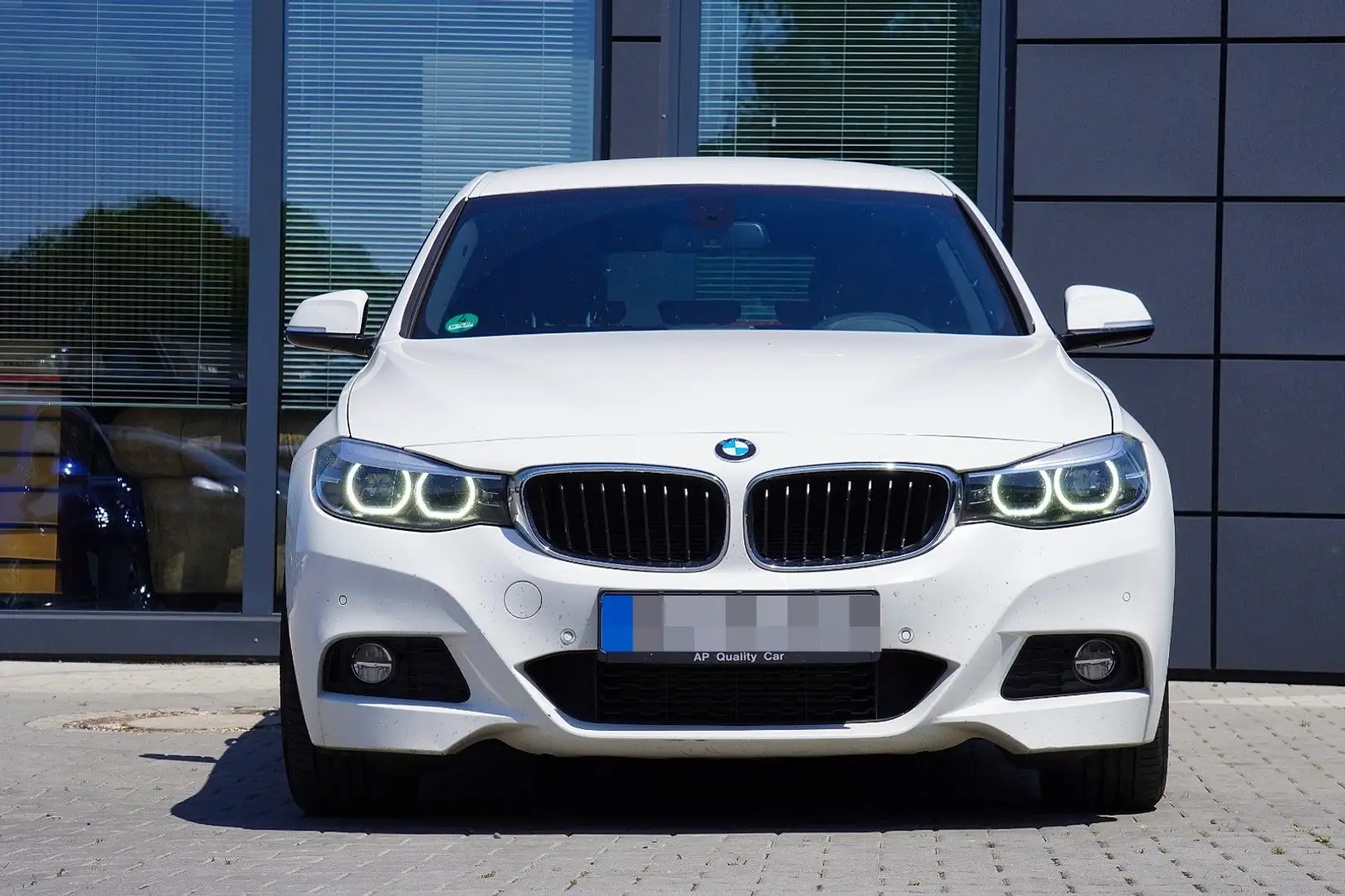 BMW 318 M Paket Weiß - 2