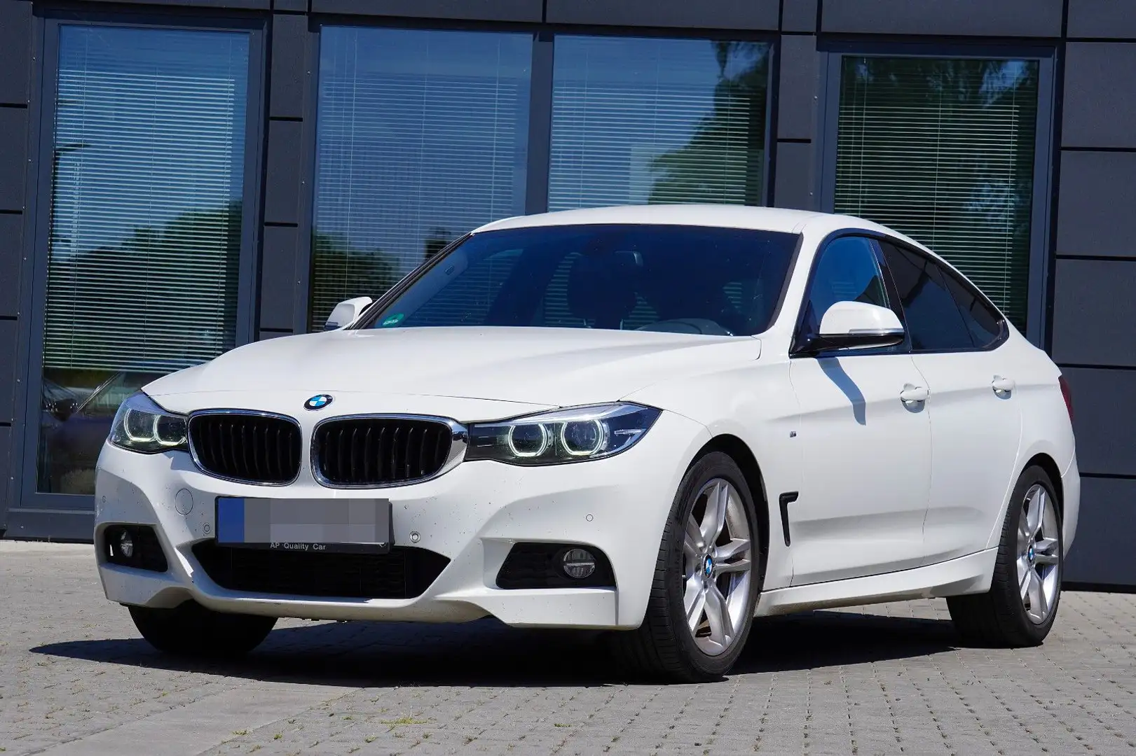 BMW 318 M Paket Weiß - 1