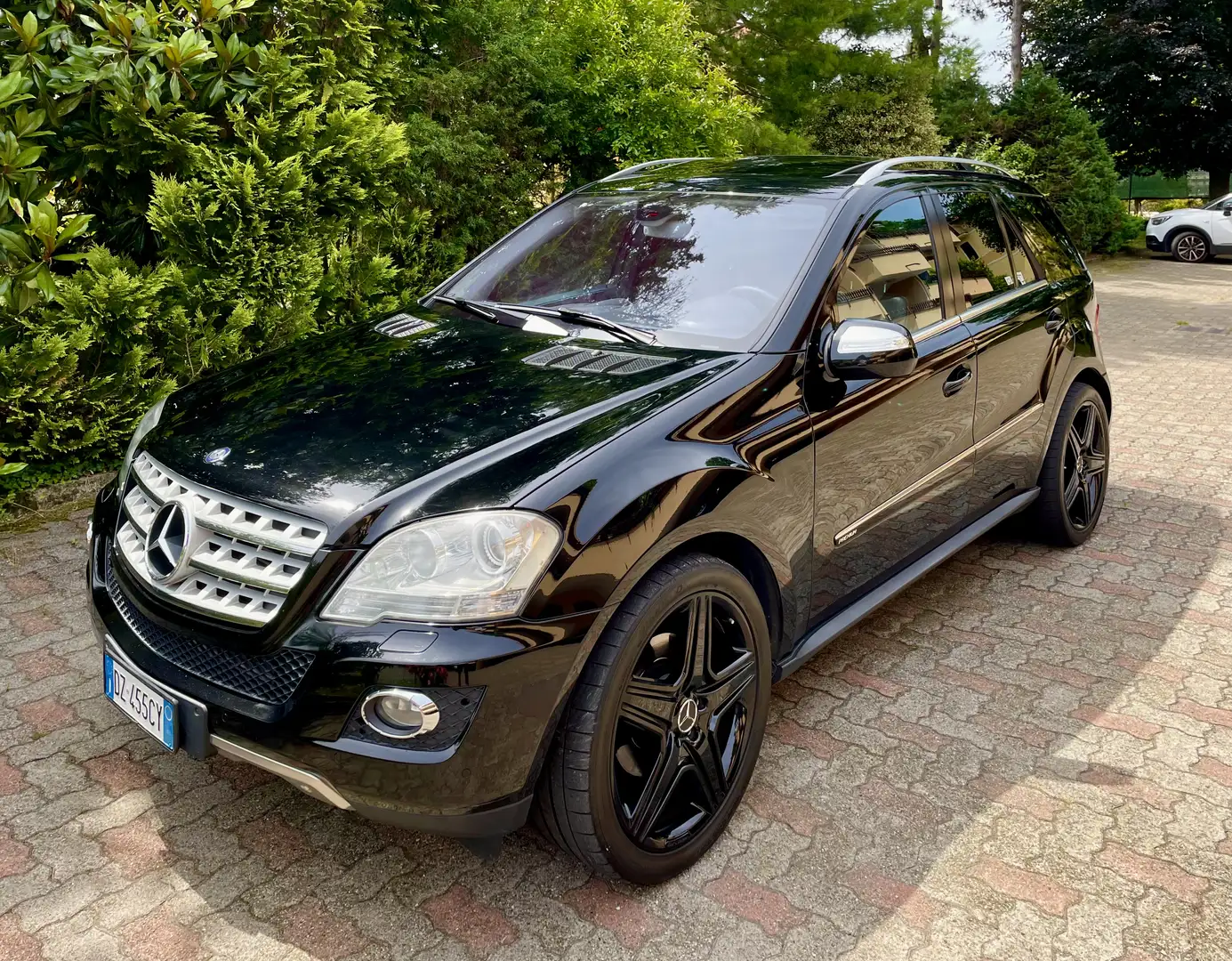 Mercedes-Benz ML 350 (320) cdi Premium auto FL Noir - 1