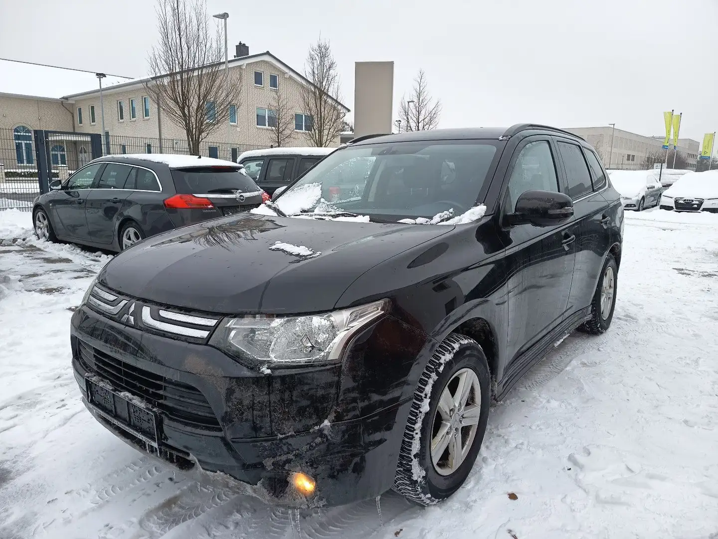 Mitsubishi Outlander ClearTec Invite 2WD Noir - 1