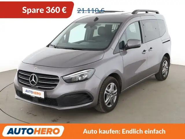 Mercedes-Benz T-Class main image