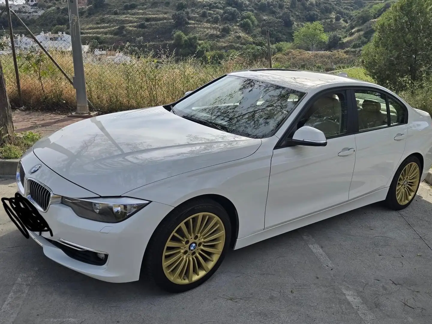 BMW 328 328iA xDrive Luxury Luxury Bílá - 1