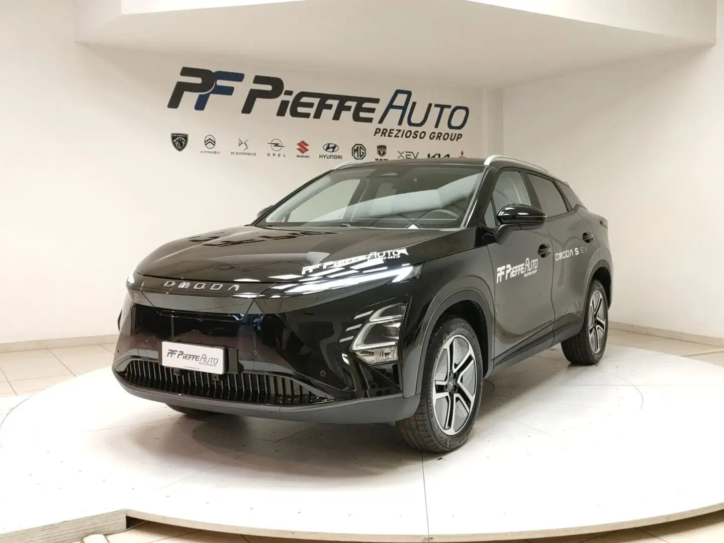 Omoda 5 61 kWh   - Trazione anteriore 430 km Comfort Nero - 1