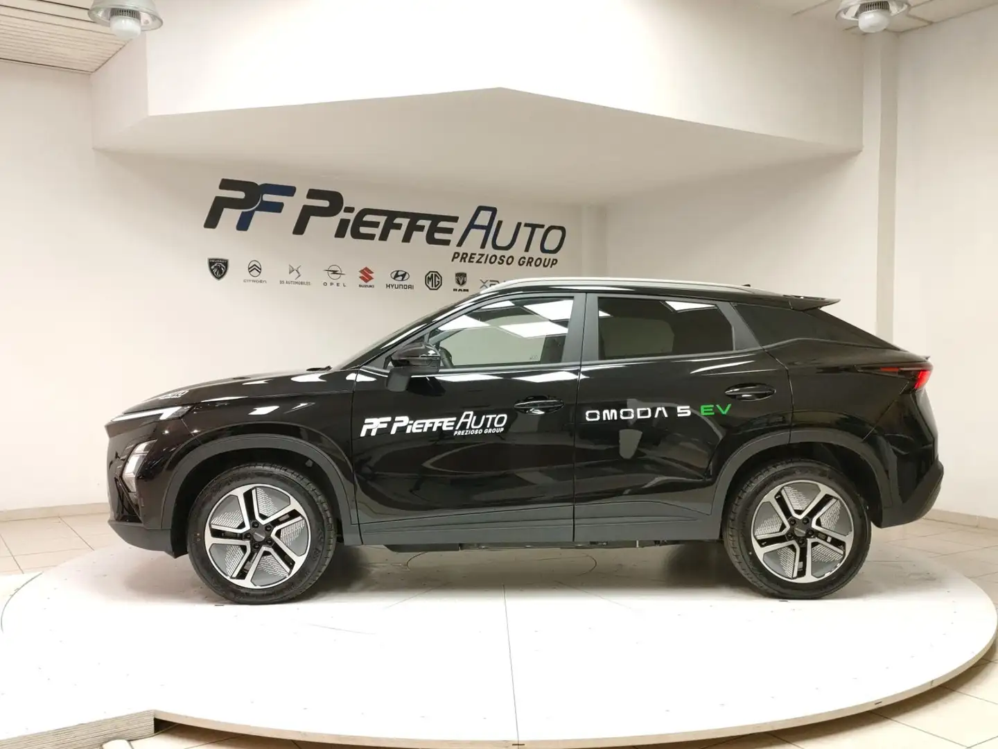 Omoda 5 61 kWh   - Trazione anteriore 430 km Comfort Nero - 2