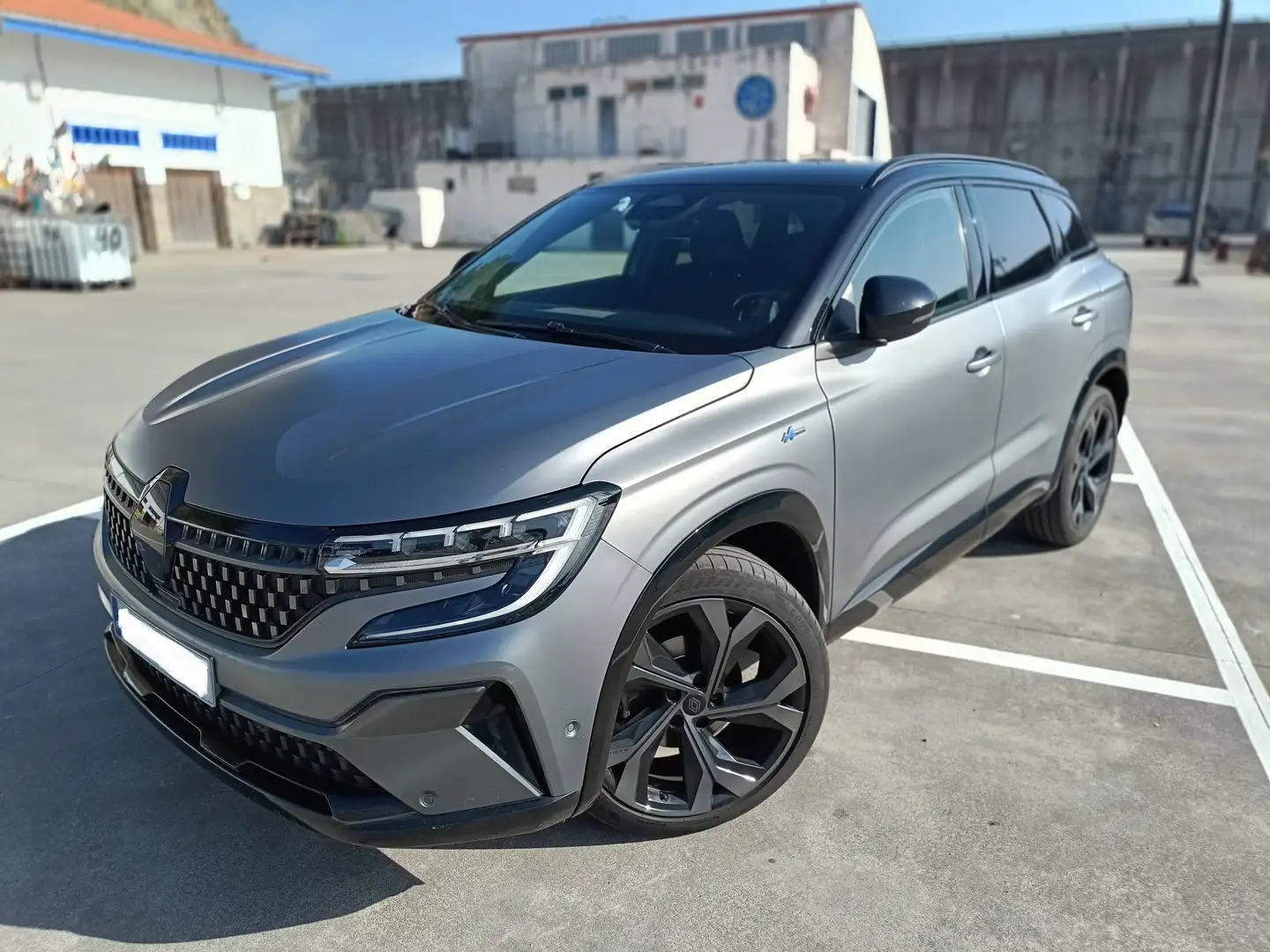 Renault Austral Techno Austral 1.2 E-Tech Híbrido Techno 117kW Gris - 2