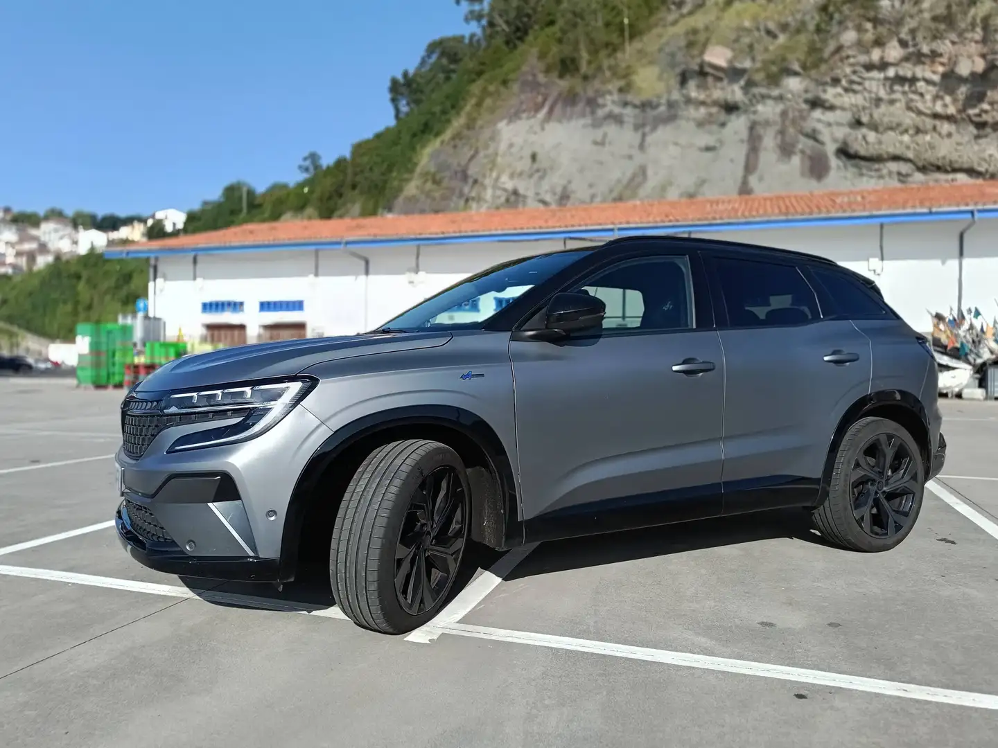 Renault Austral Techno Austral 1.2 E-Tech Híbrido Techno 117kW Gris - 1