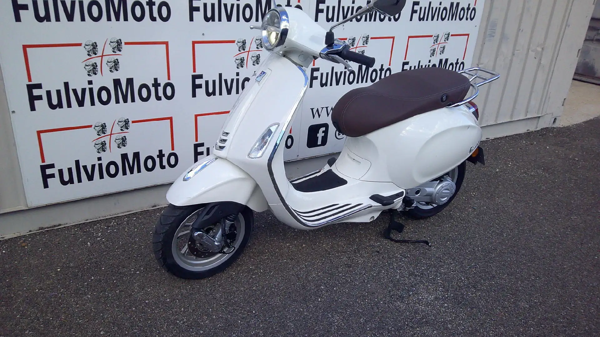 Vespa Sprint 50 Blanc - 2