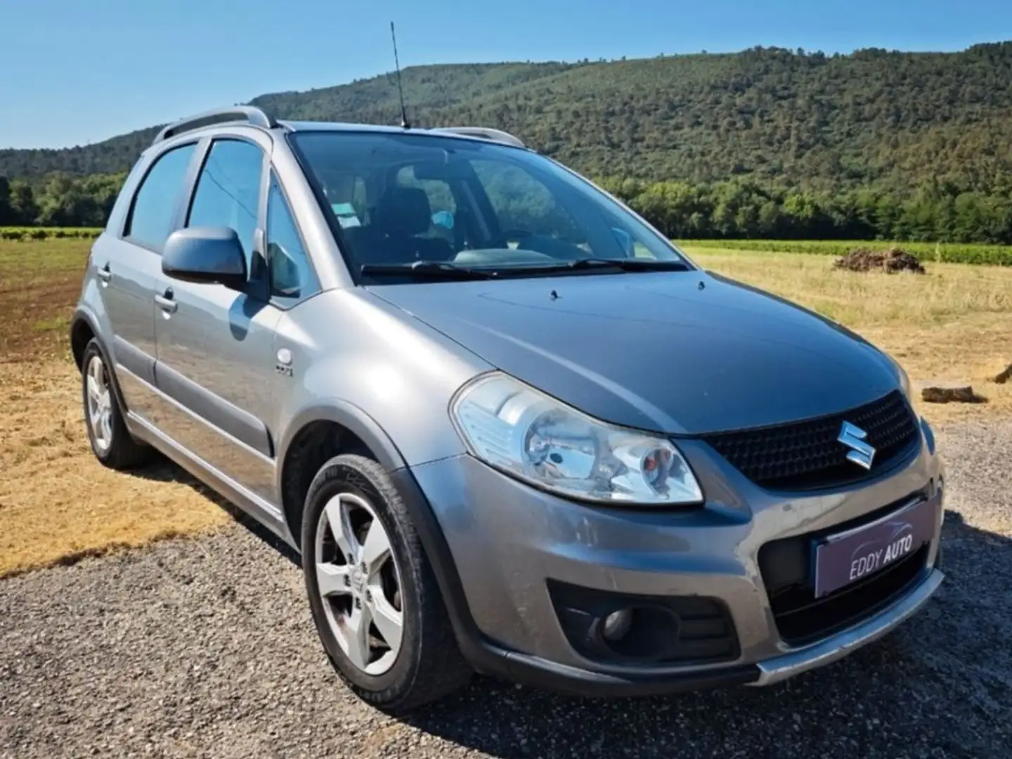 Suzuki SX4 S-Cross 2.0 DDIS GL Gris - 1