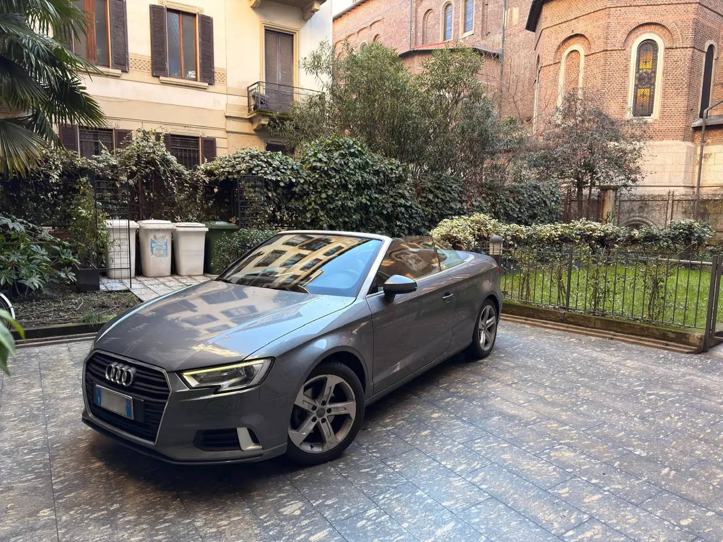 Audi A3 A3 III 2016 Cabriolet Cabrio 2.0 tdi 150cv s-troni Grigio - 1