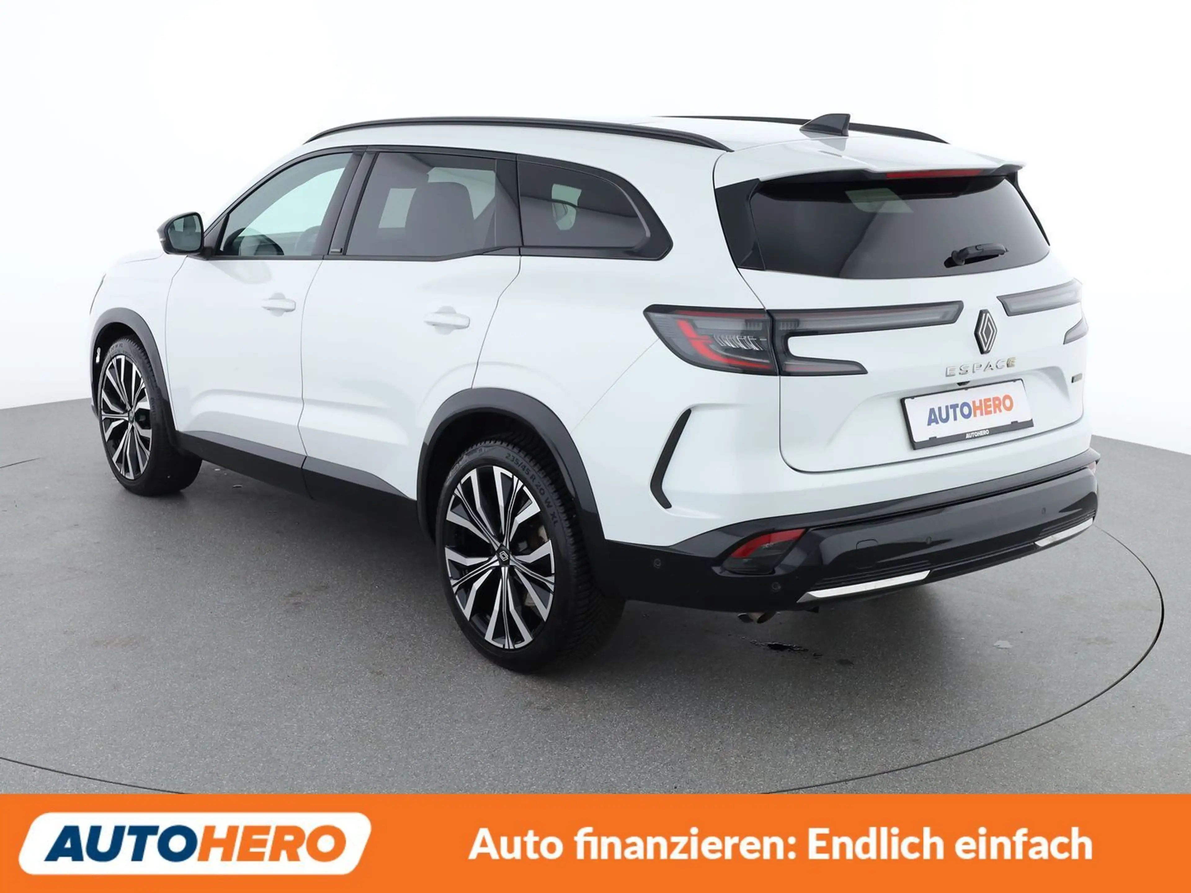 Renault Grand Espace 1.2 E-Tech Hybrid Iconic — photo 4